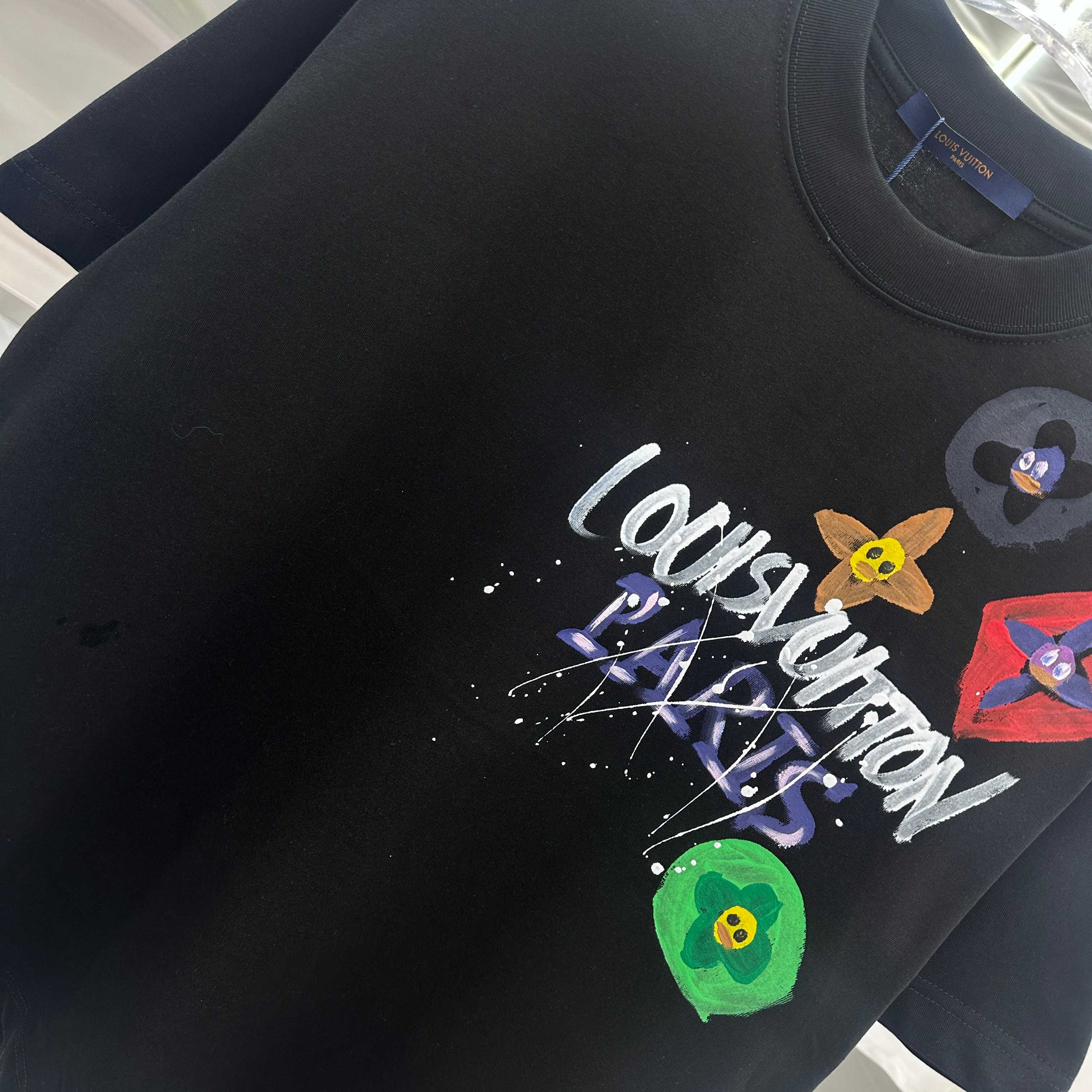 LuxluxHouse Best Quality Clothes T-shirt Louis Vuitton