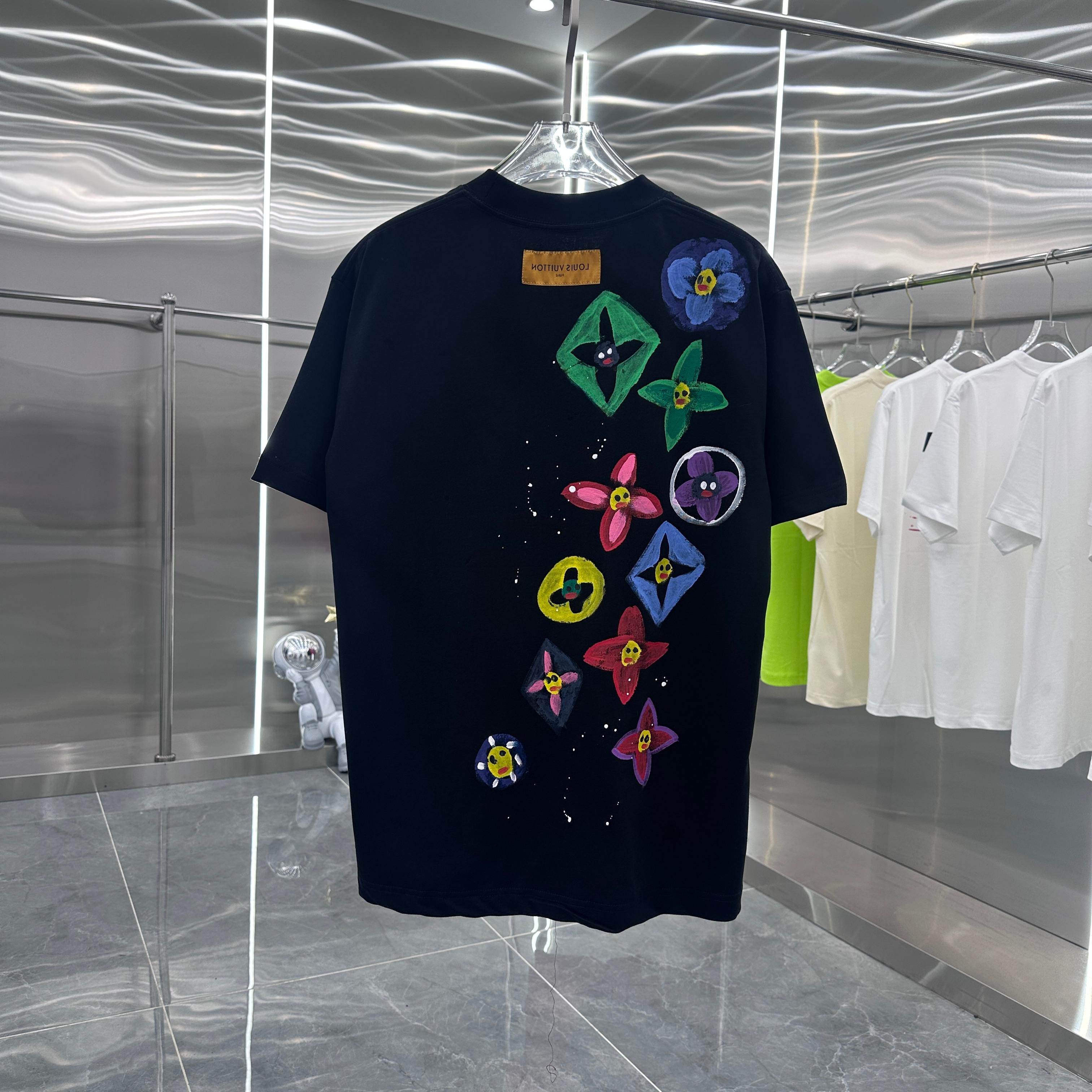 LuxluxHouse Best Quality Clothes T-shirt Louis Vuitton