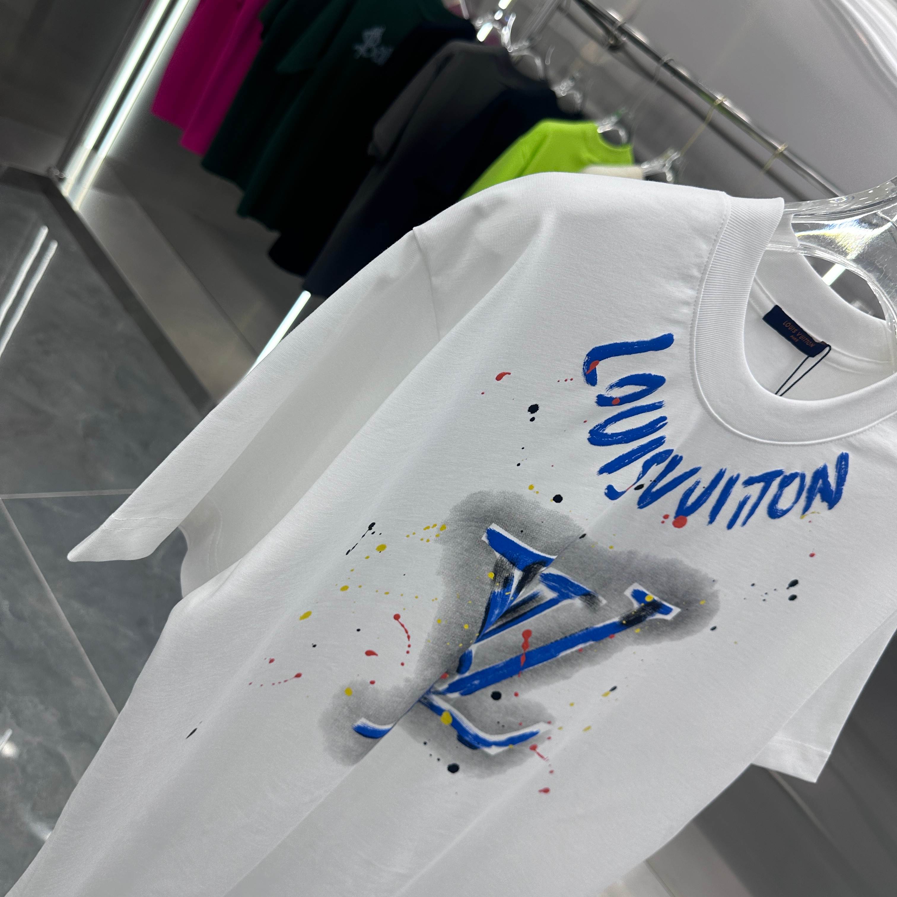 LuxluxHouse Best Quality Clothes T-shirt Louis Vuitton