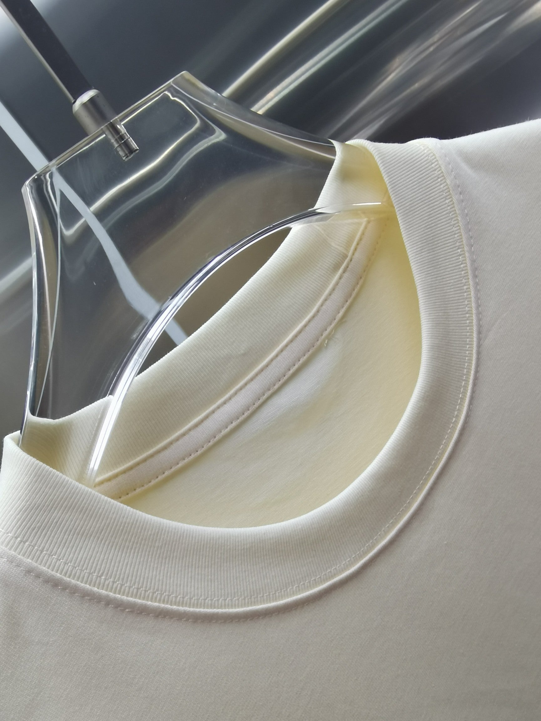 LuxluxHouse Best Quality Clothes T-shirt Loewe