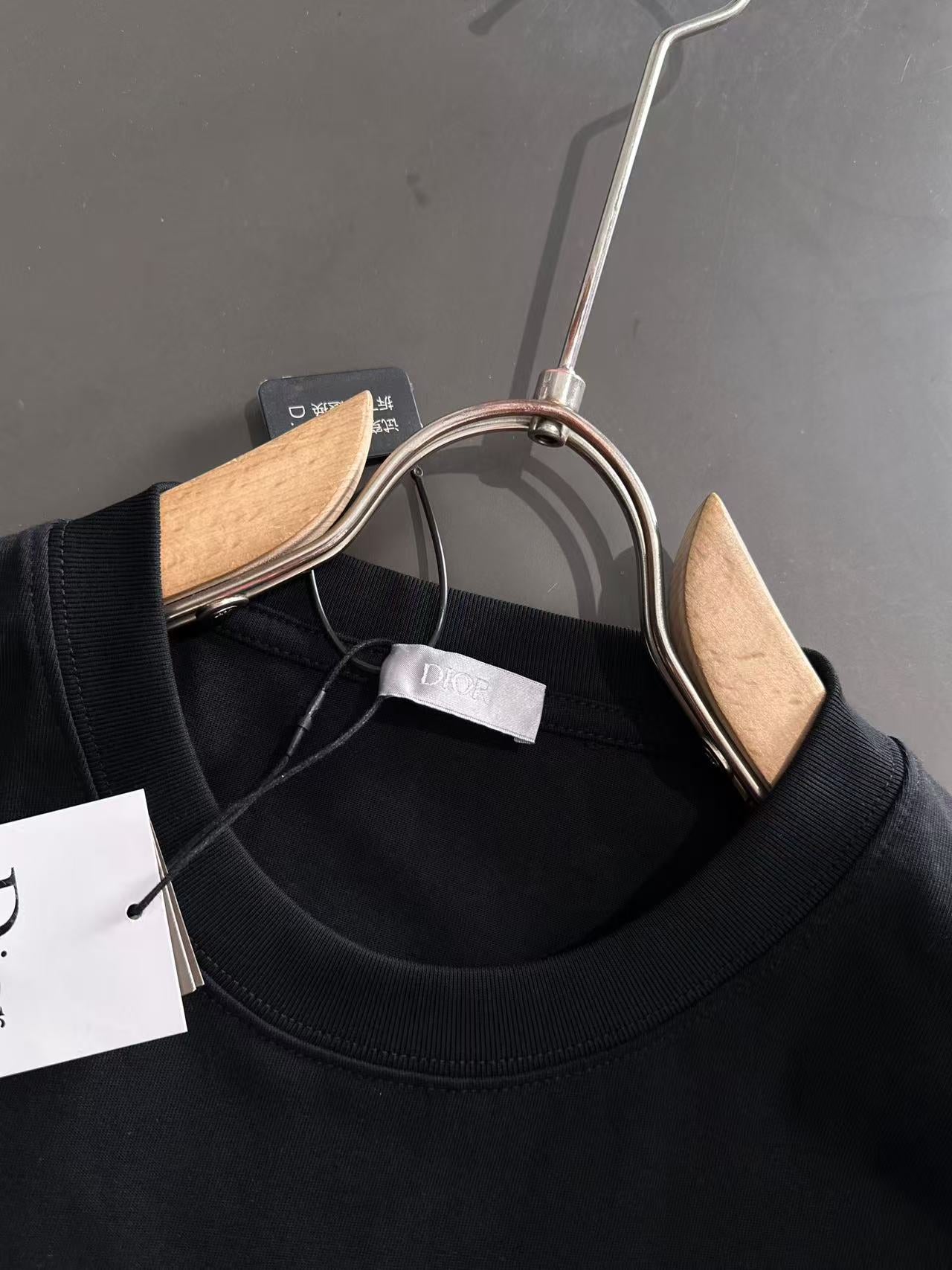 LuxluxHouse Best Quality Clothes T-shirt Dior