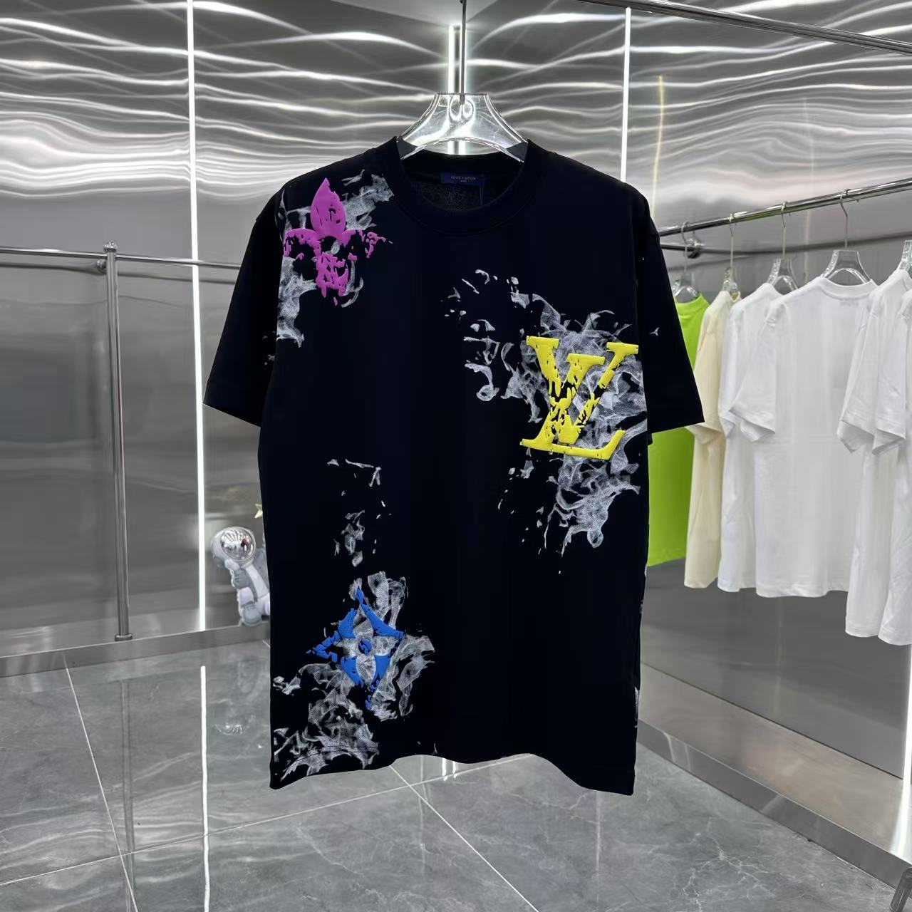 LuxluxHouse Best Quality Clothes T-shirt Louis Vuitton
