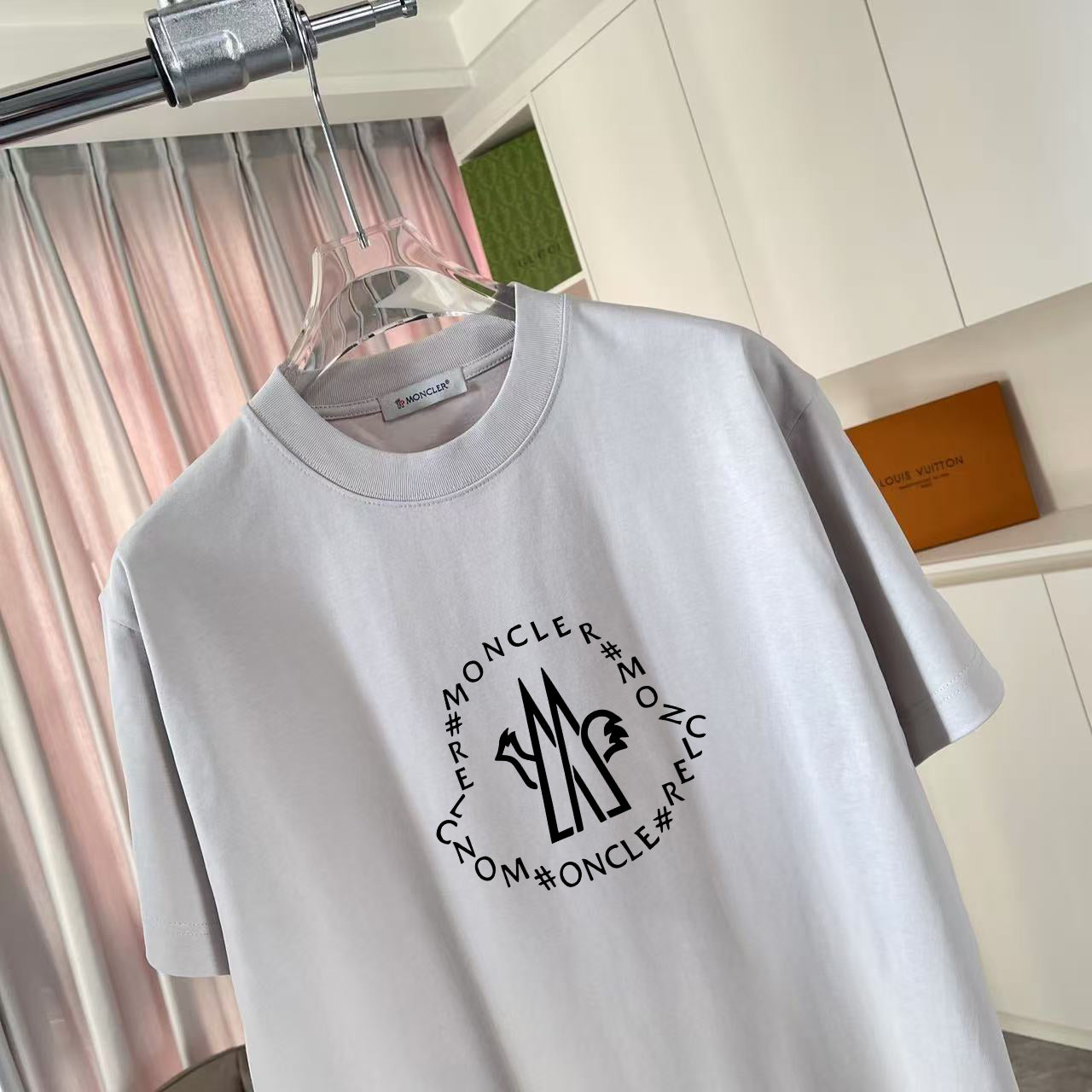 LuxluxHouse Best Quality Clothes T-shirt Moncler