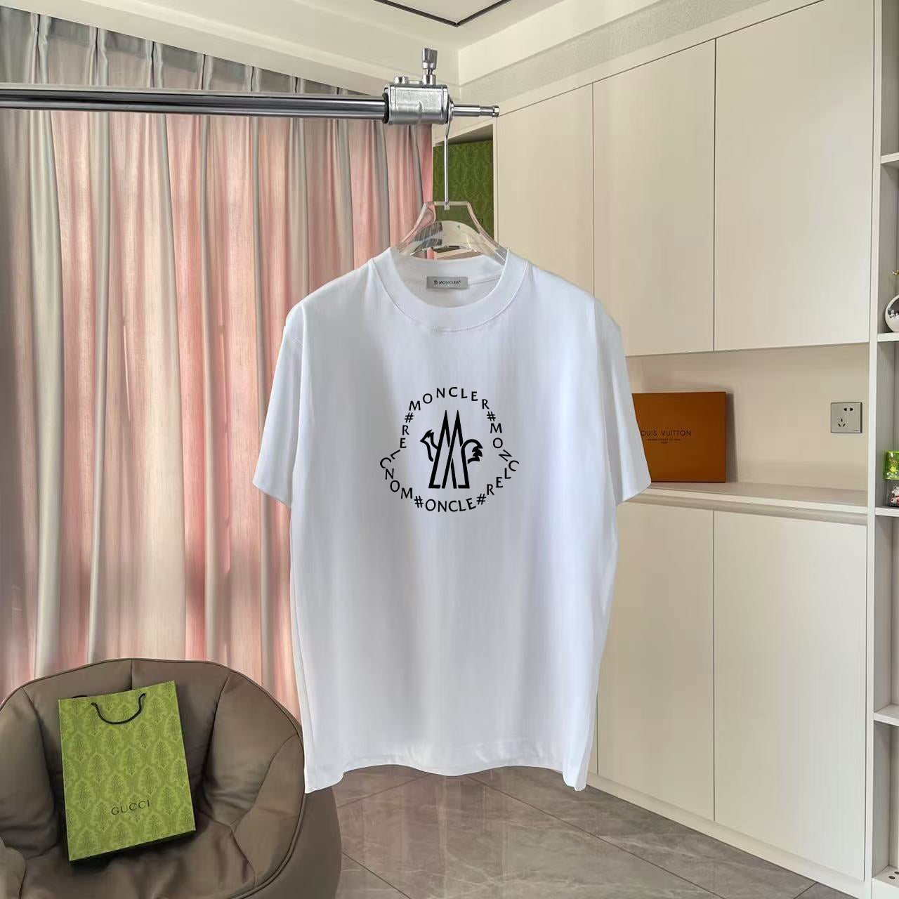LuxluxHouse Best Quality Clothes T-shirt Moncler