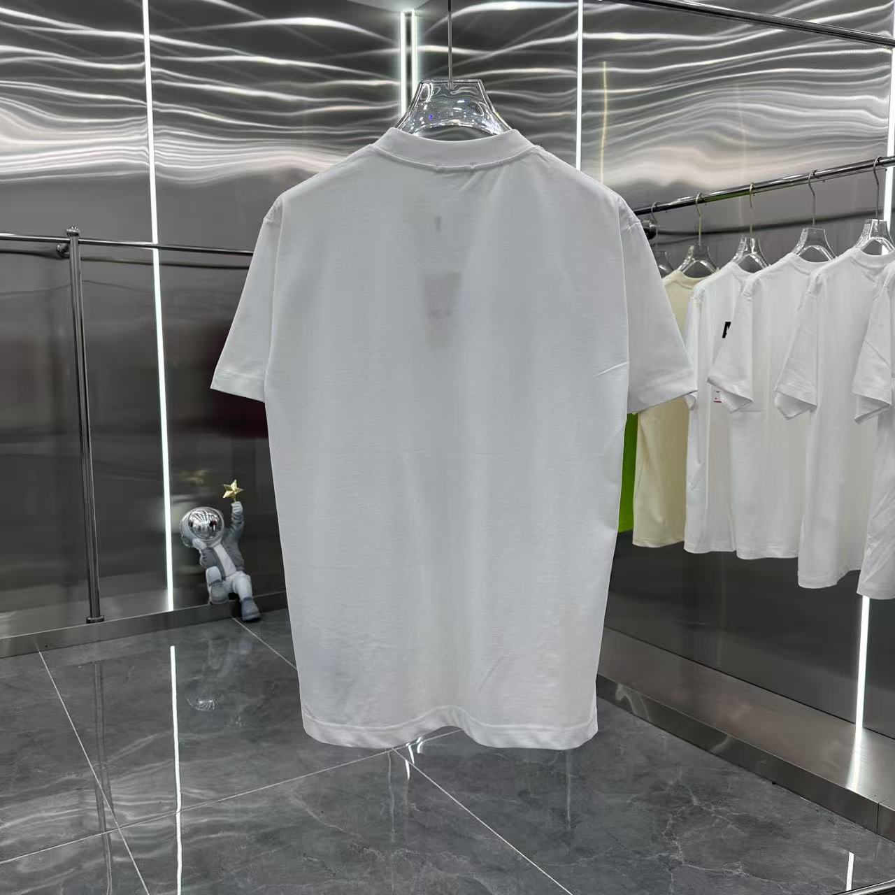LuxluxHouse Best Quality Clothes Balenciaga T-shirt