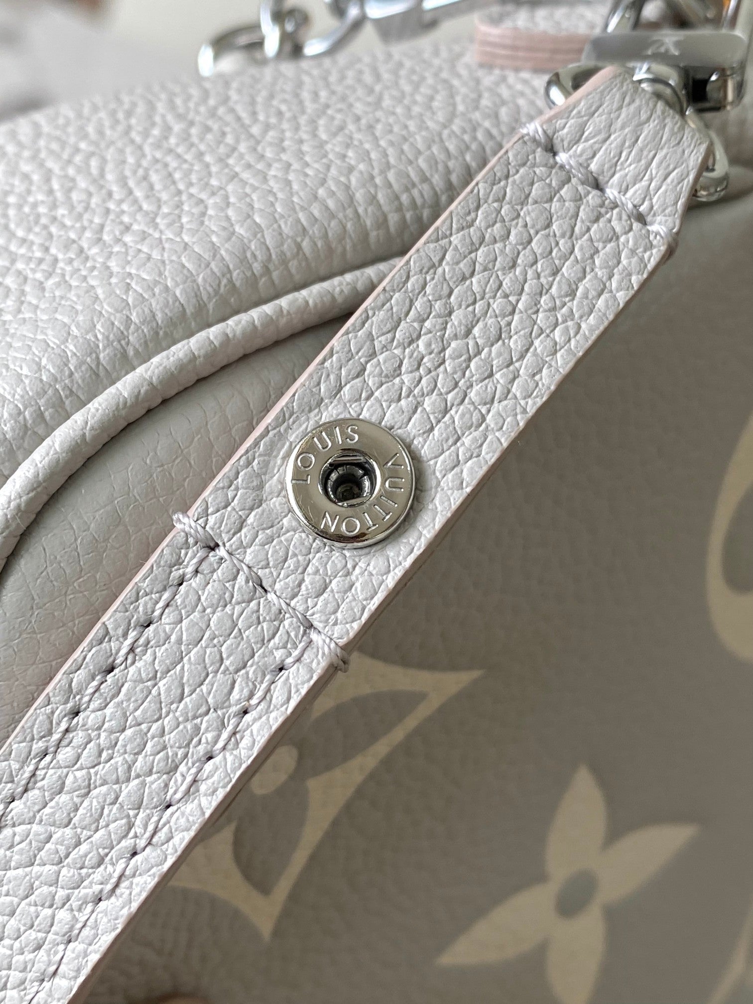 LuxluxHouse Best Quality Bags Best Louis Vuitton Women