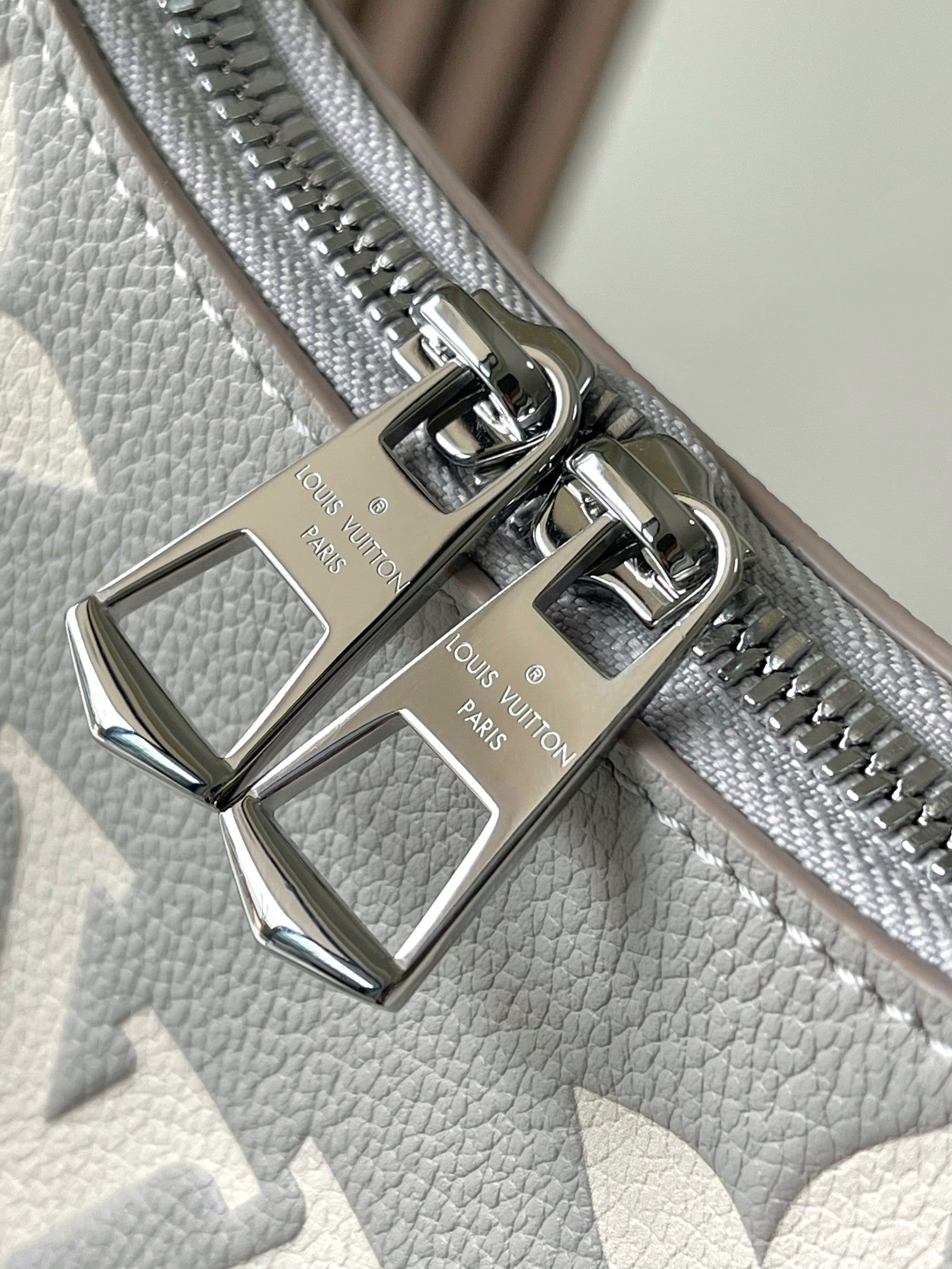 LuxluxHouse Best Quality Bags Best Louis Vuitton Women