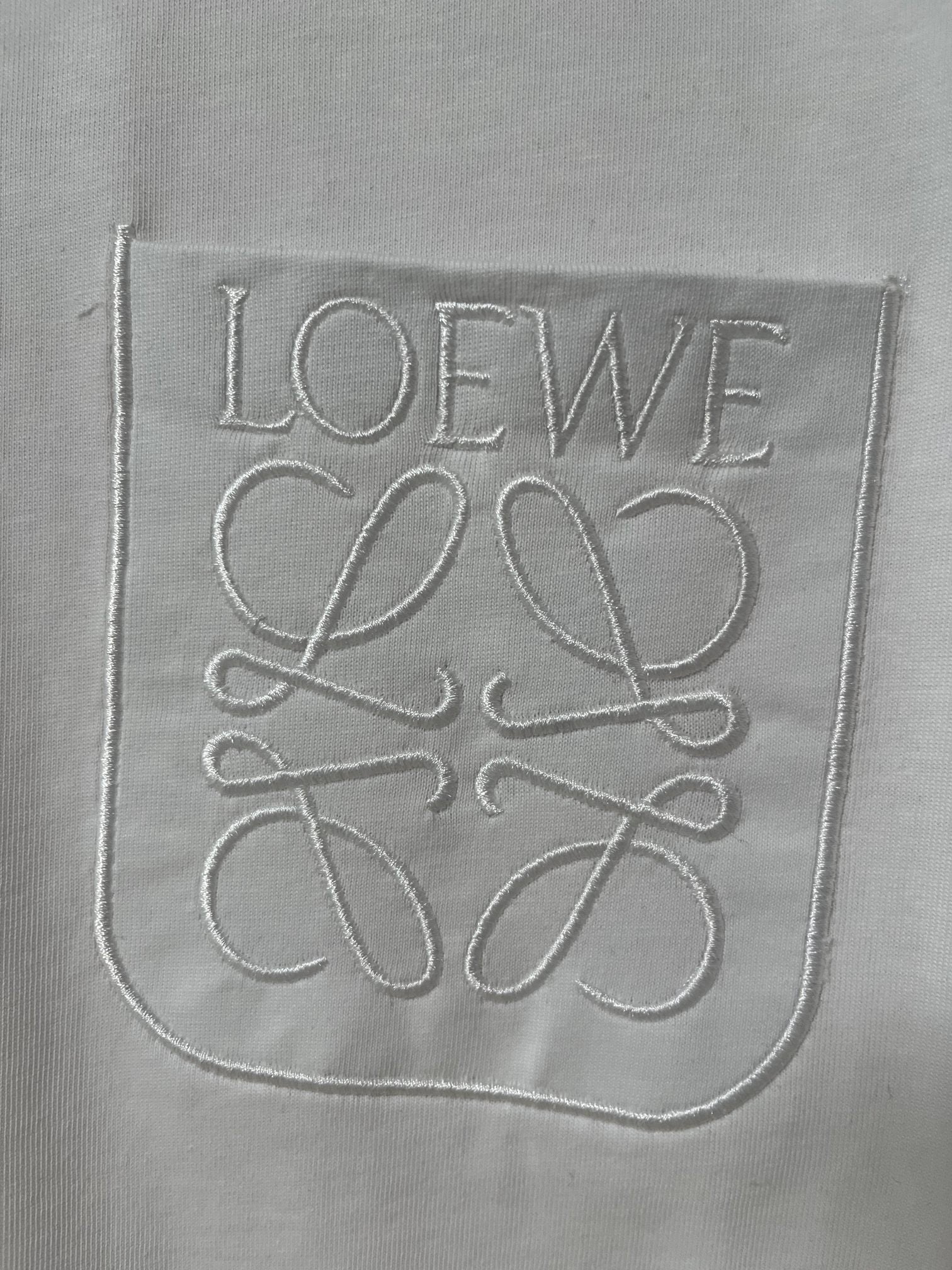 LuxluxHouse Best Quality Clothes T-shirt Loewe