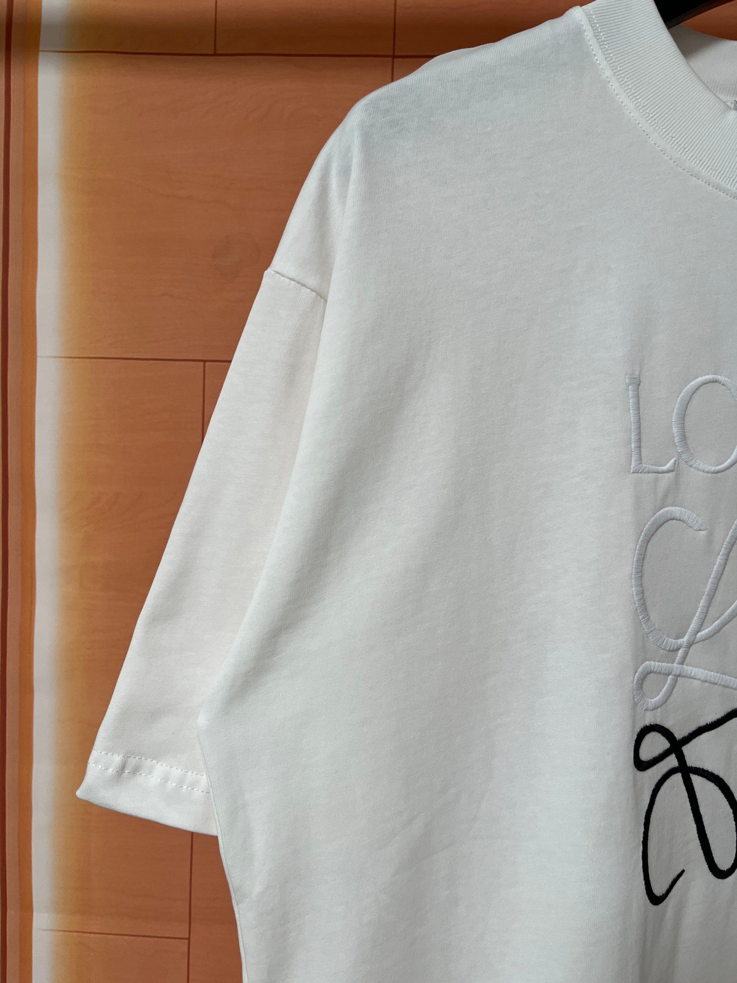 LuxluxHouse Best Quality Clothes T-shirt Loewe