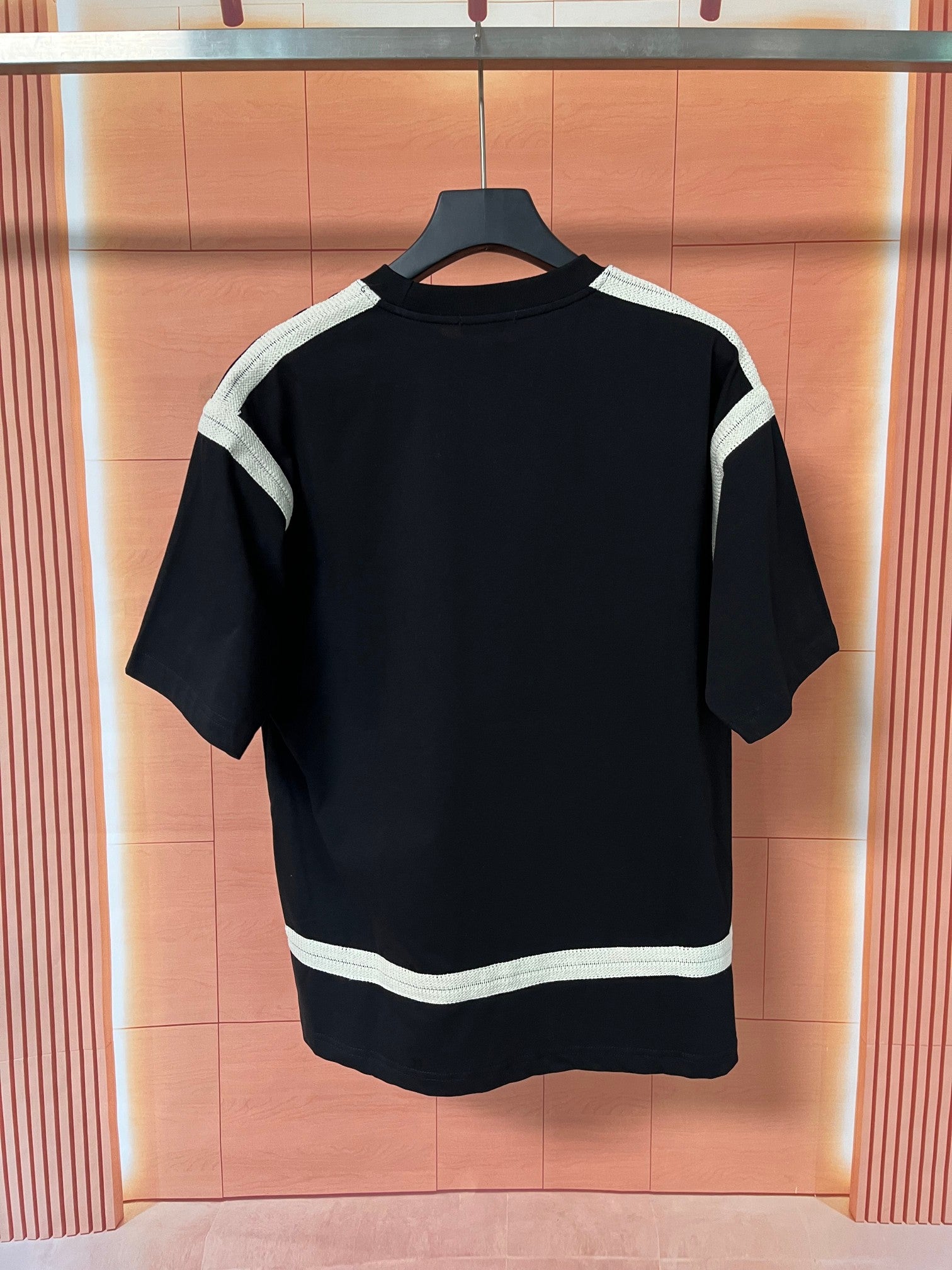LuxluxHouse Best Quality Clothes T-shirt Loewe