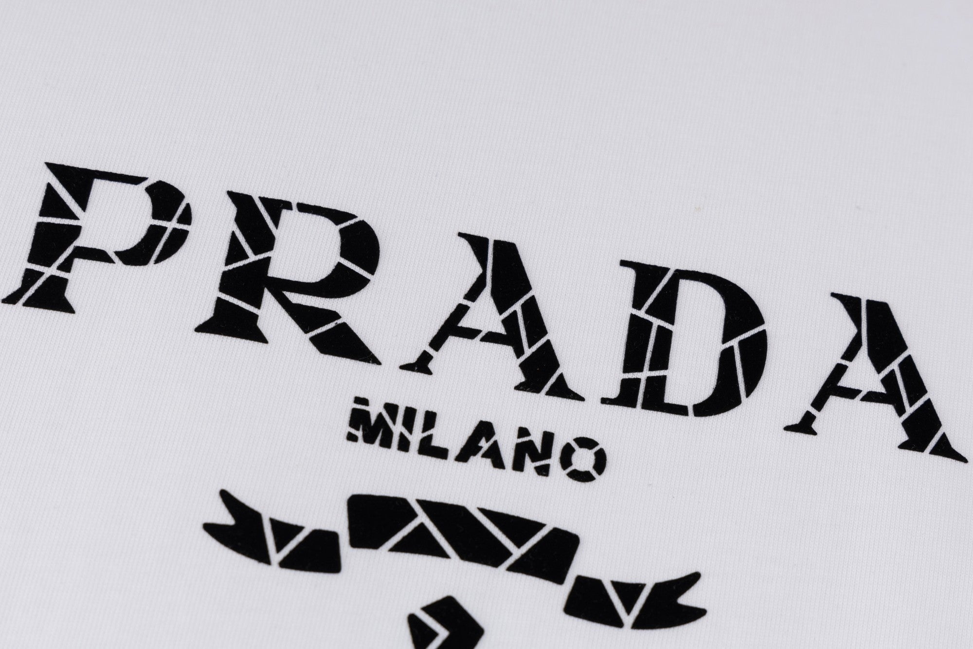 LuxluxHouse Best Quality Clothes T-shirt Prada