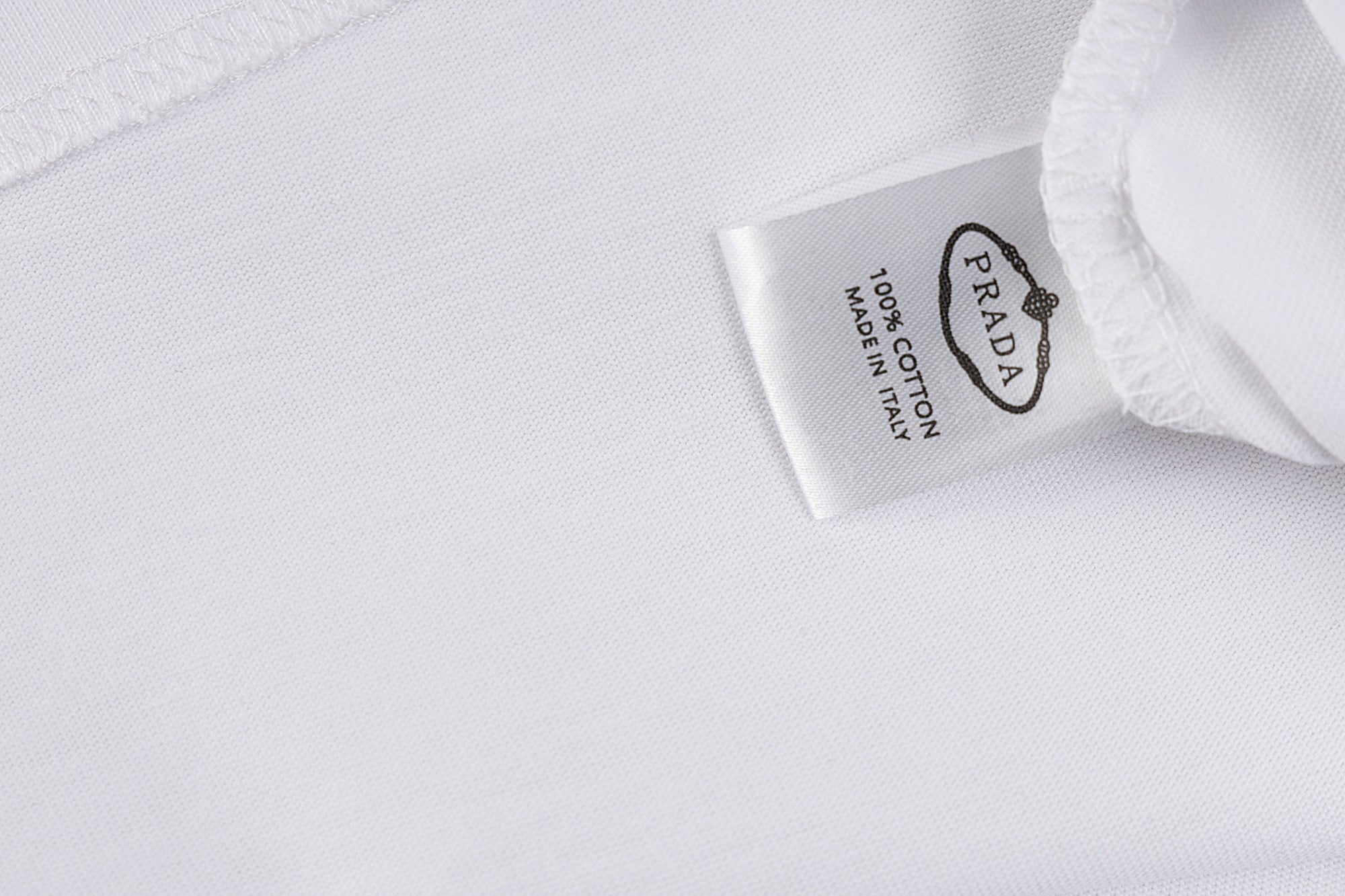 LuxluxHouse Best Quality Clothes T-shirt Prada