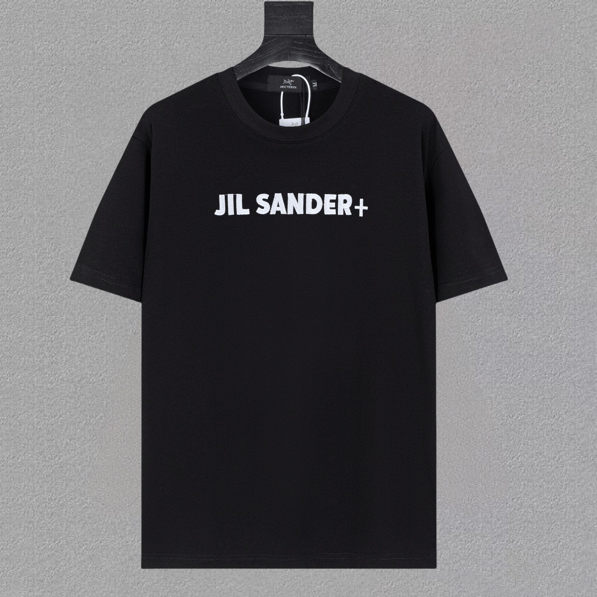 LuxluxHouse Best Quality Clothes T-shirt Arcteryx