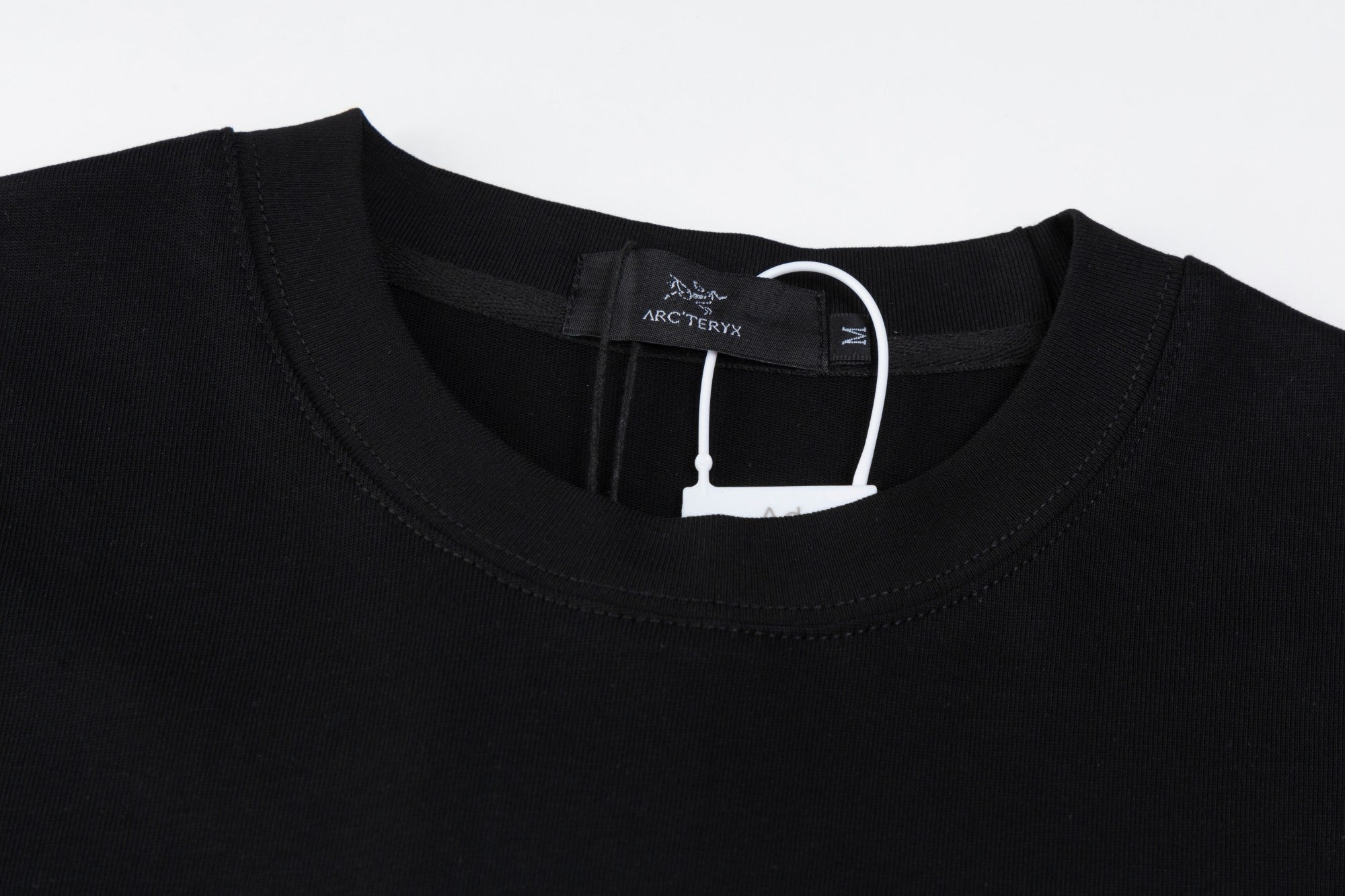 LuxluxHouse Best Quality Clothes T-shirt Arcteryx