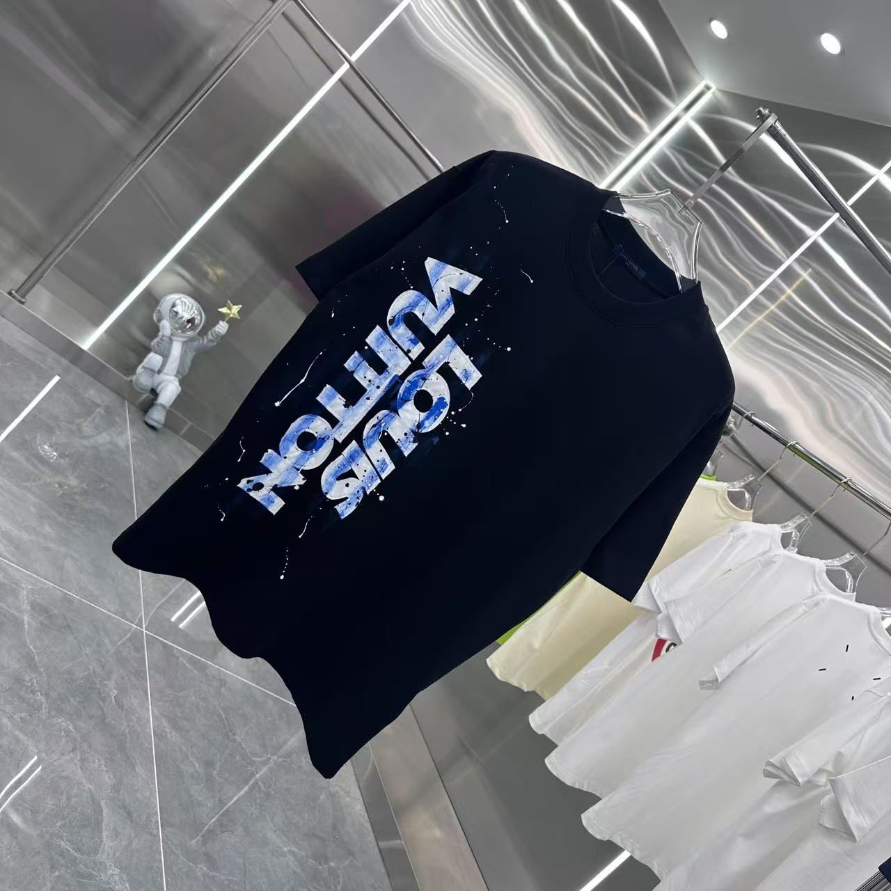 LuxluxHouse Best Quality Clothes T-shirt Louis Vuitton