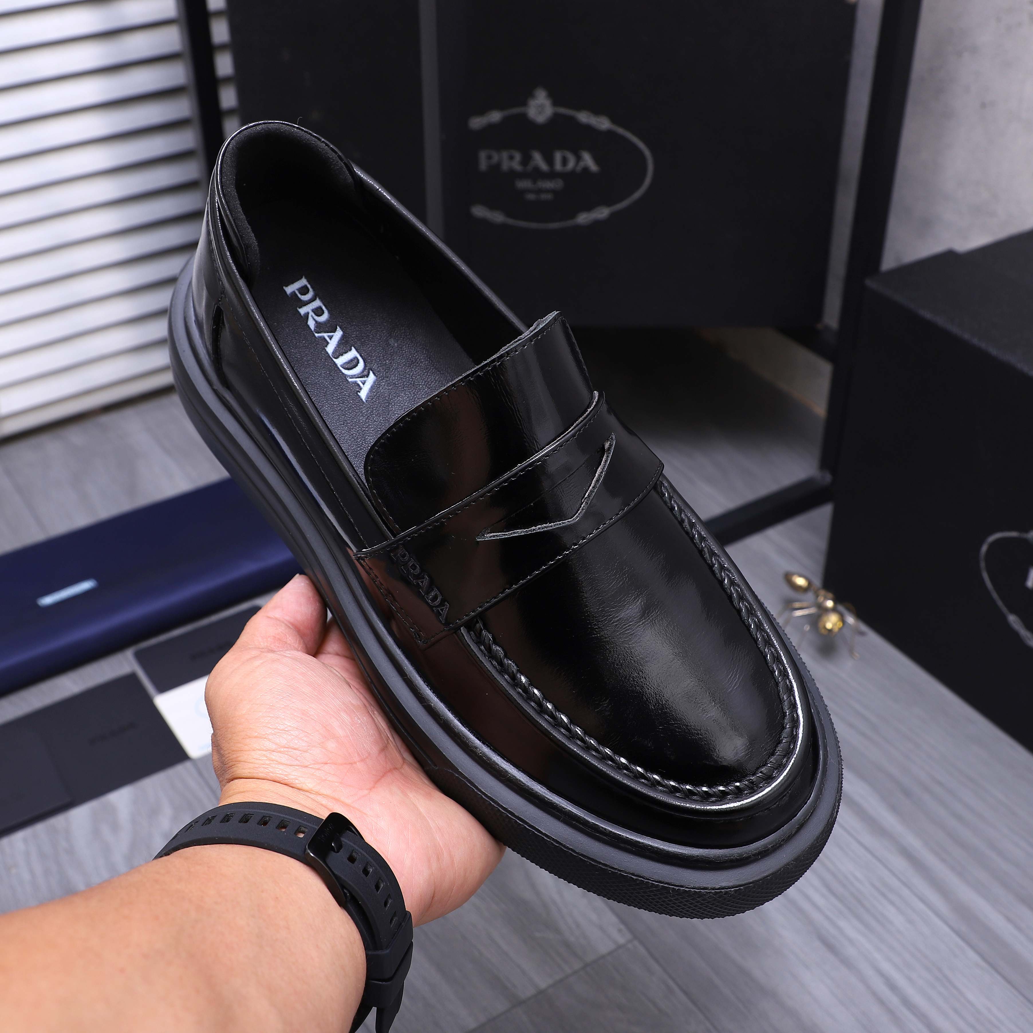 LuxluxHouse Best Quality Shoes Prada