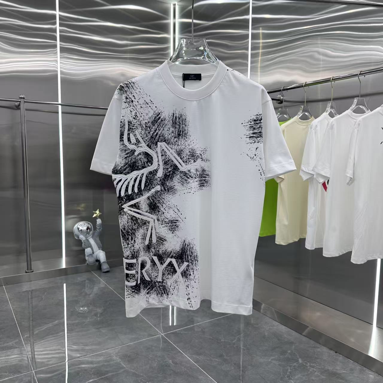 LuxluxHouse Best Quality Clothes T-shirt Arcteryx