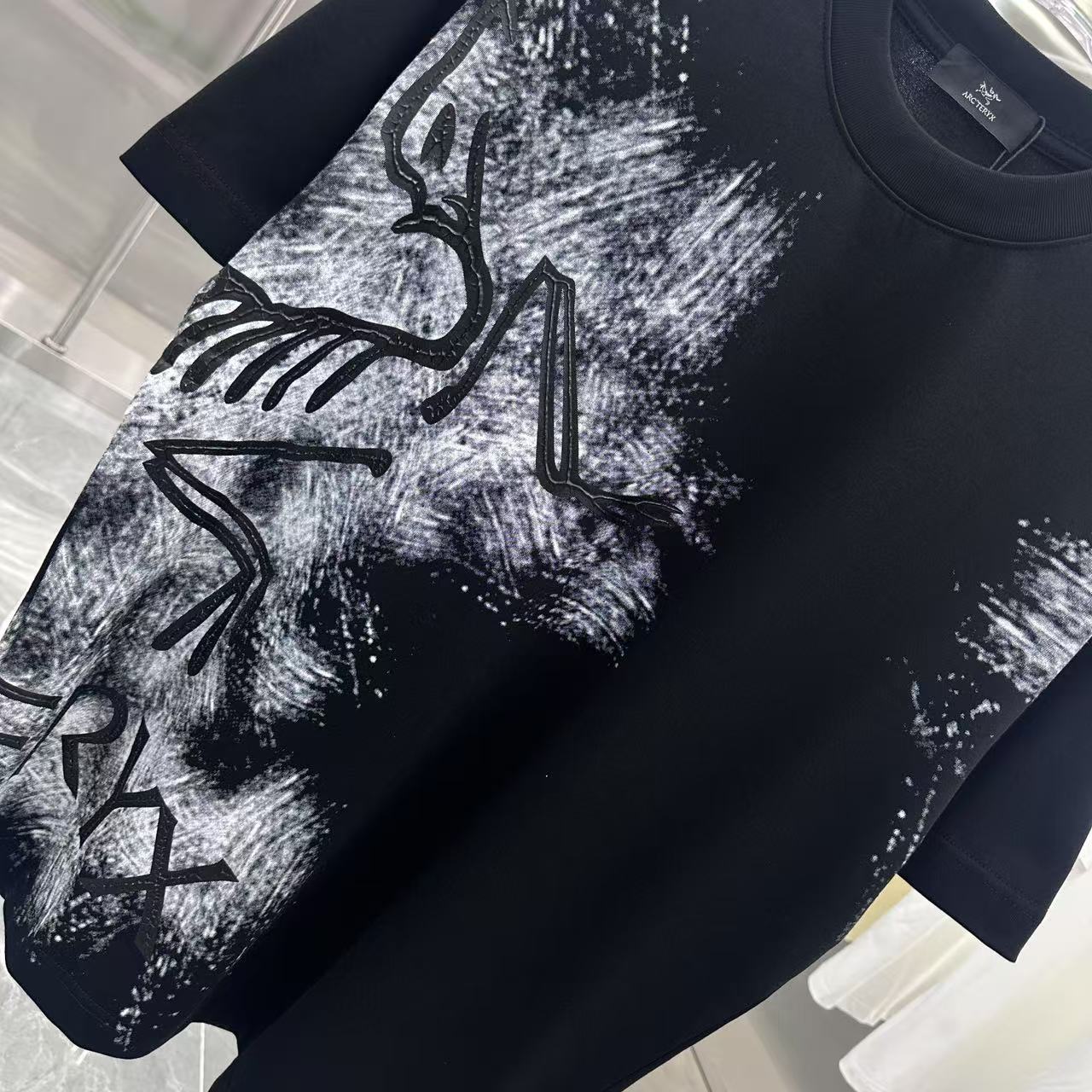 LuxluxHouse Best Quality Clothes T-shirt Arcteryx