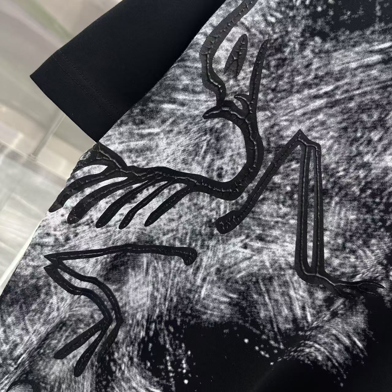 LuxluxHouse Best Quality Clothes T-shirt Arcteryx