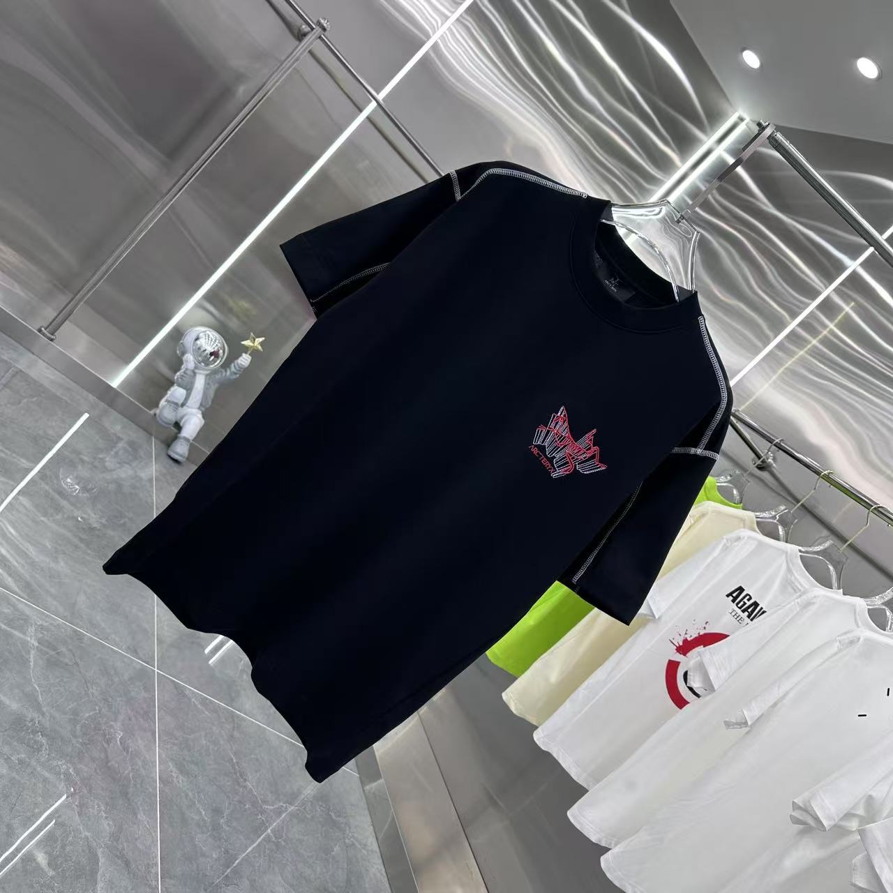 LuxluxHouse Best Quality Clothes T-shirt Arcteryx