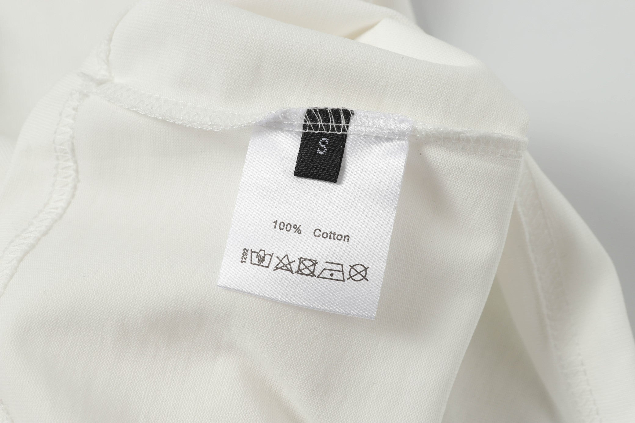 LuxluxHouse Best Quality Clothes Miu Miu T-shirt