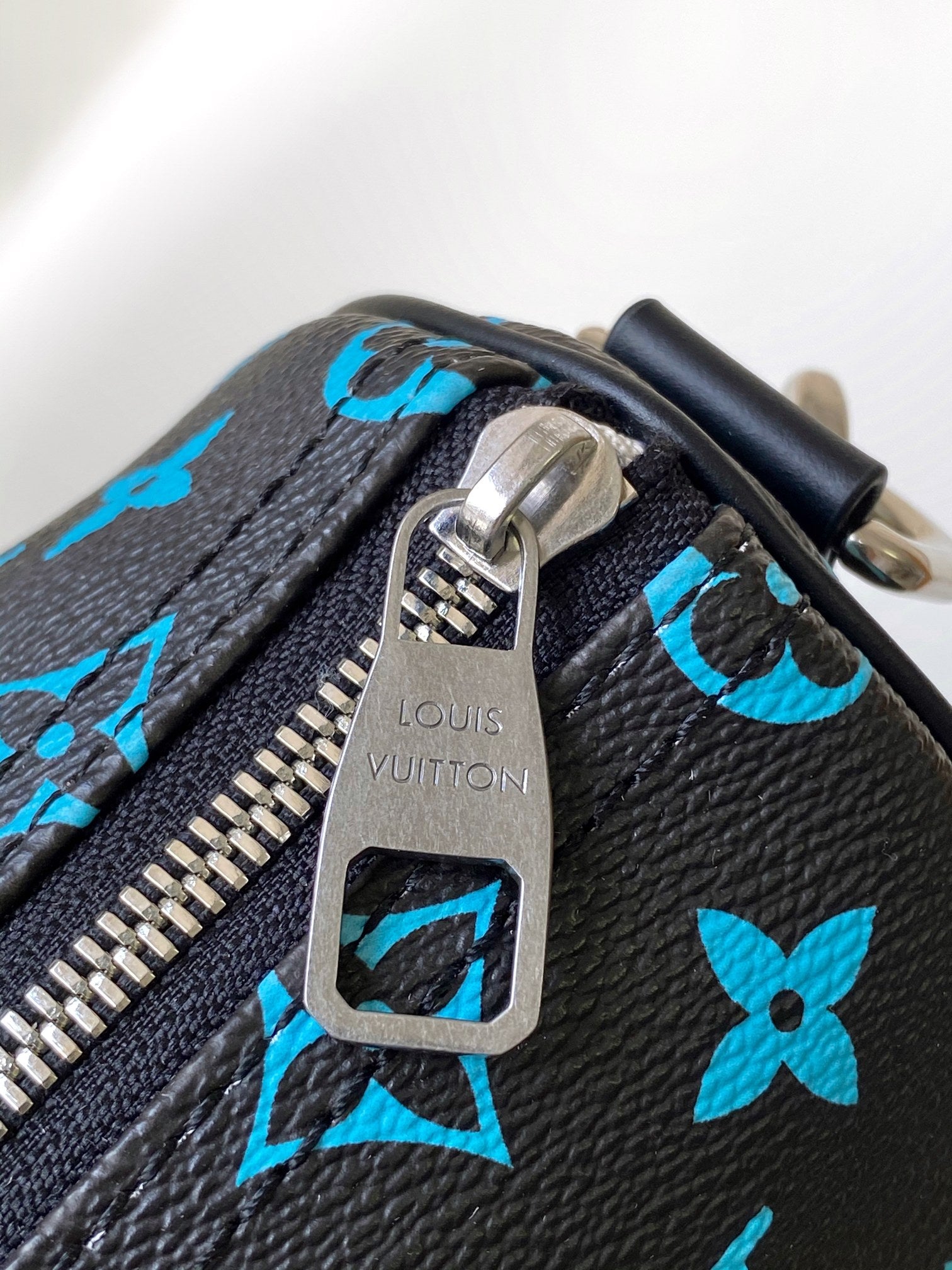 LuxluxHouse Best Quality Bags Louis Vuitton Women Men