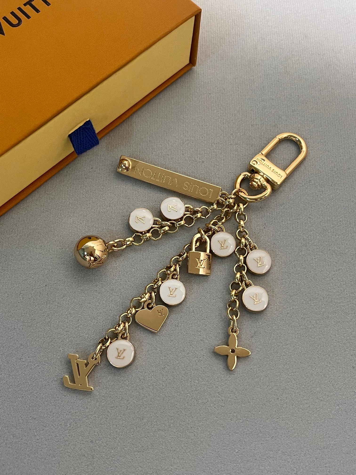 LuxluxHouse Best Quality Accessories Louis Vuitton Keychain