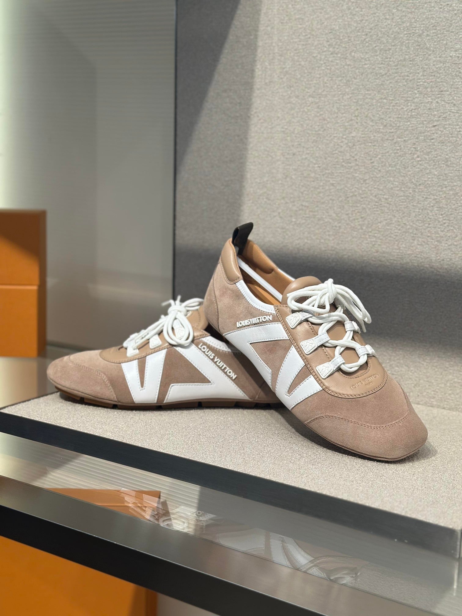 LuxluxHouse Best Quality Women Shoes Louis Vuitton