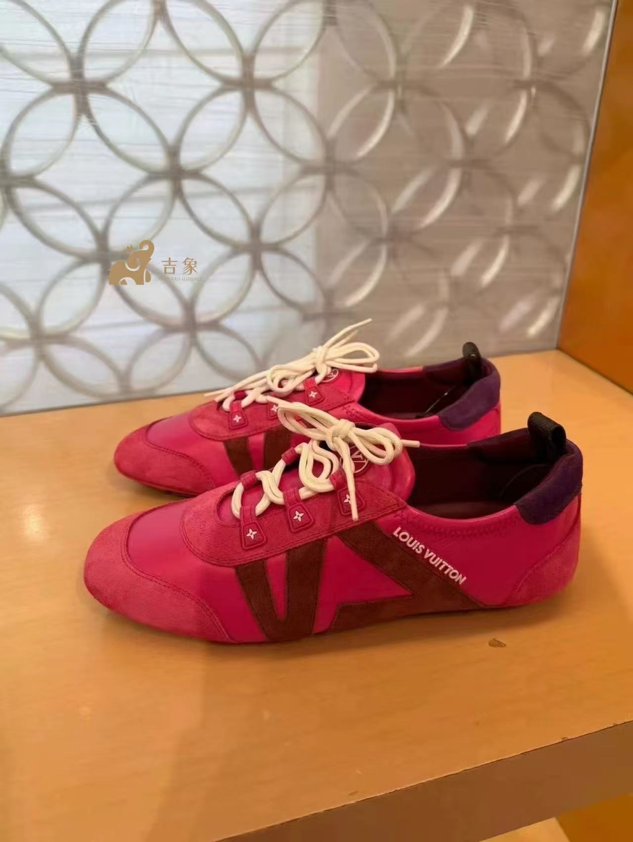 LuxluxHouse Best Quality Women Shoes Louis Vuitton