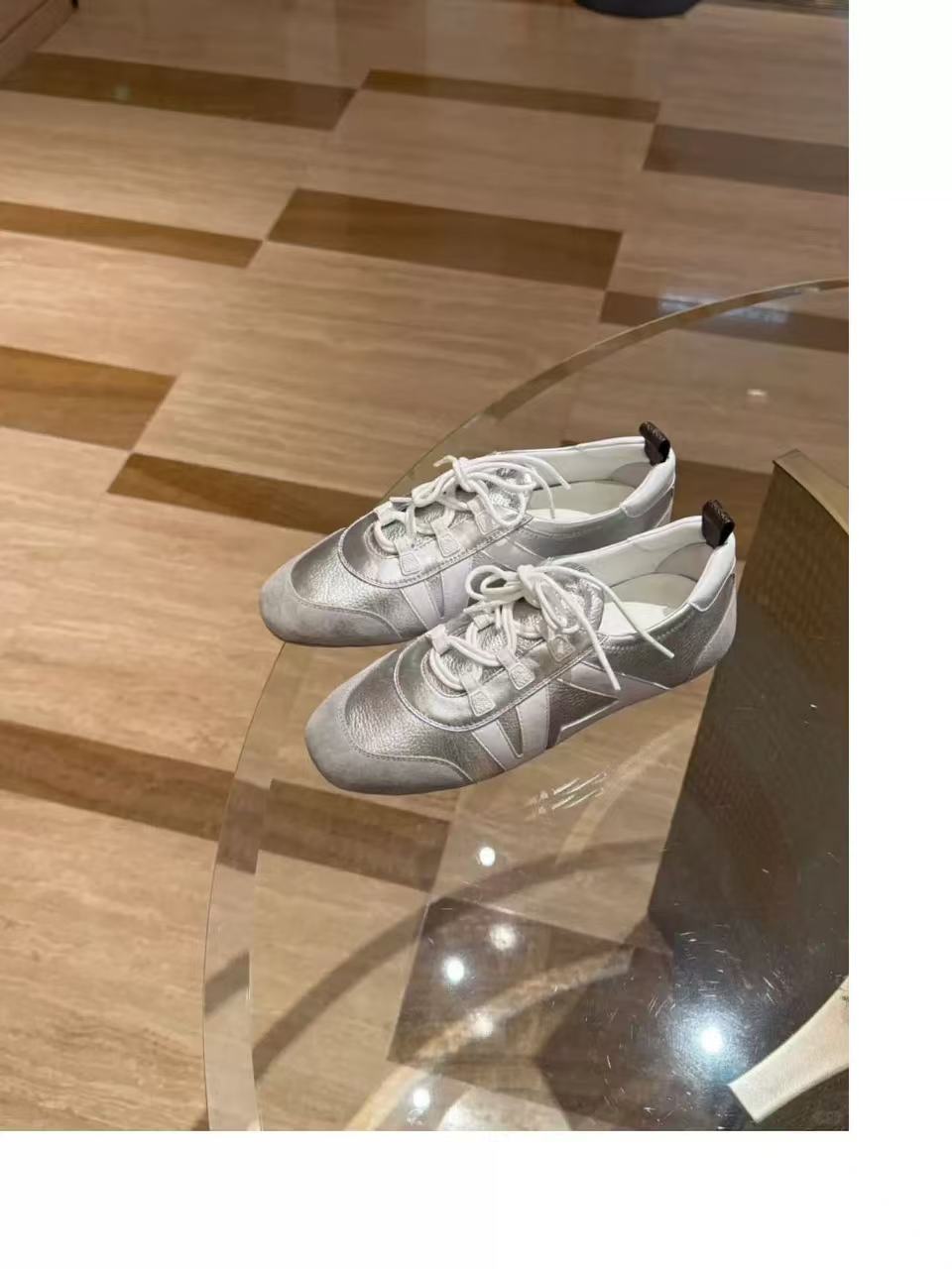 LuxluxHouse Best Quality Women Shoes Louis Vuitton