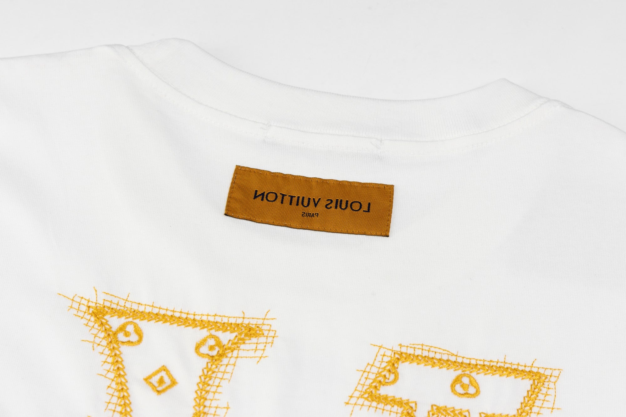 LuxluxHouse Best Quality Clothes T-shirt Louis Vuitton