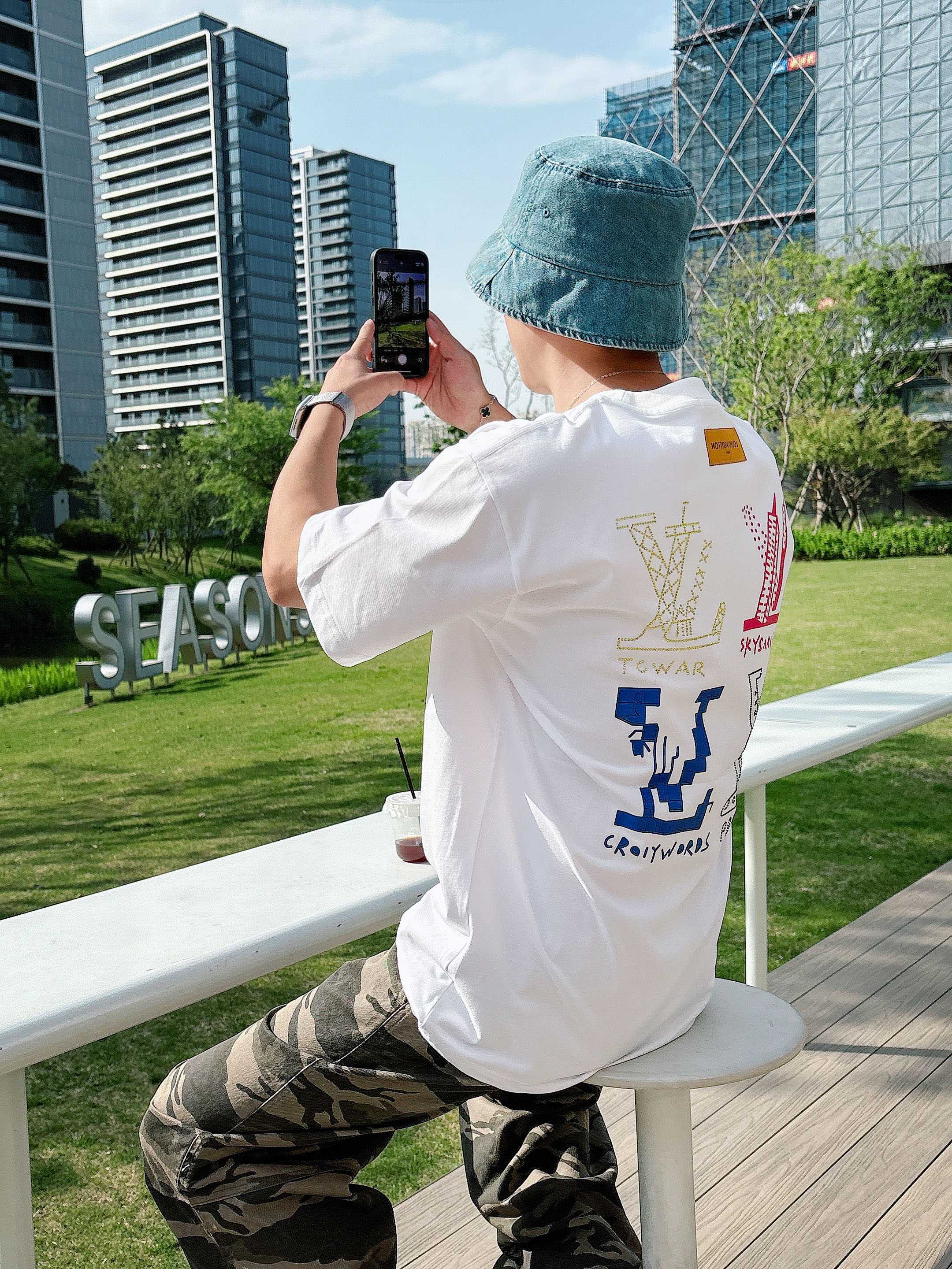 LuxluxHouse Best Quality Clothes T-shirt Louis Vuitton