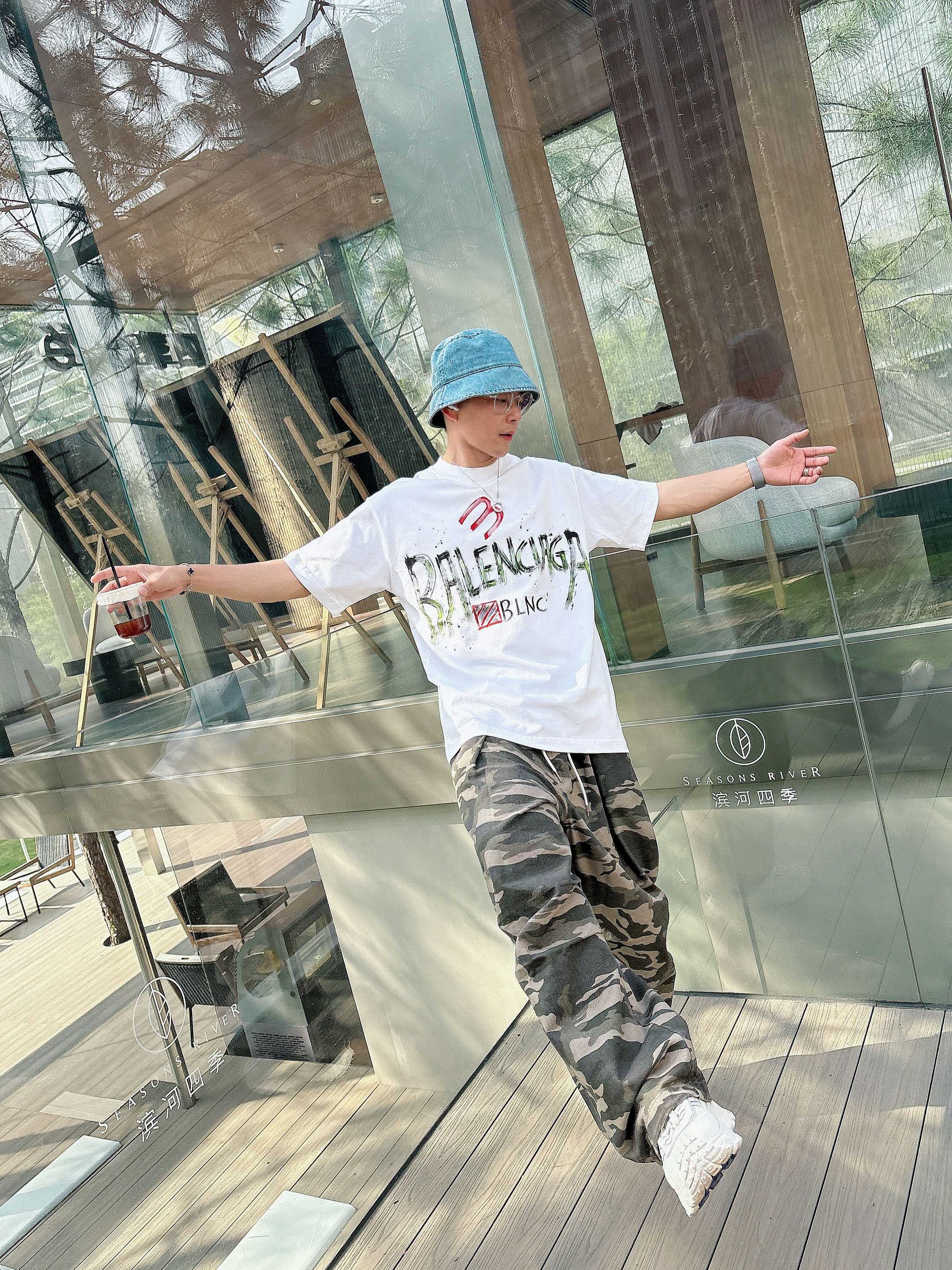 LuxluxHouse Best Quality Clothes Balenciaga T-shirt