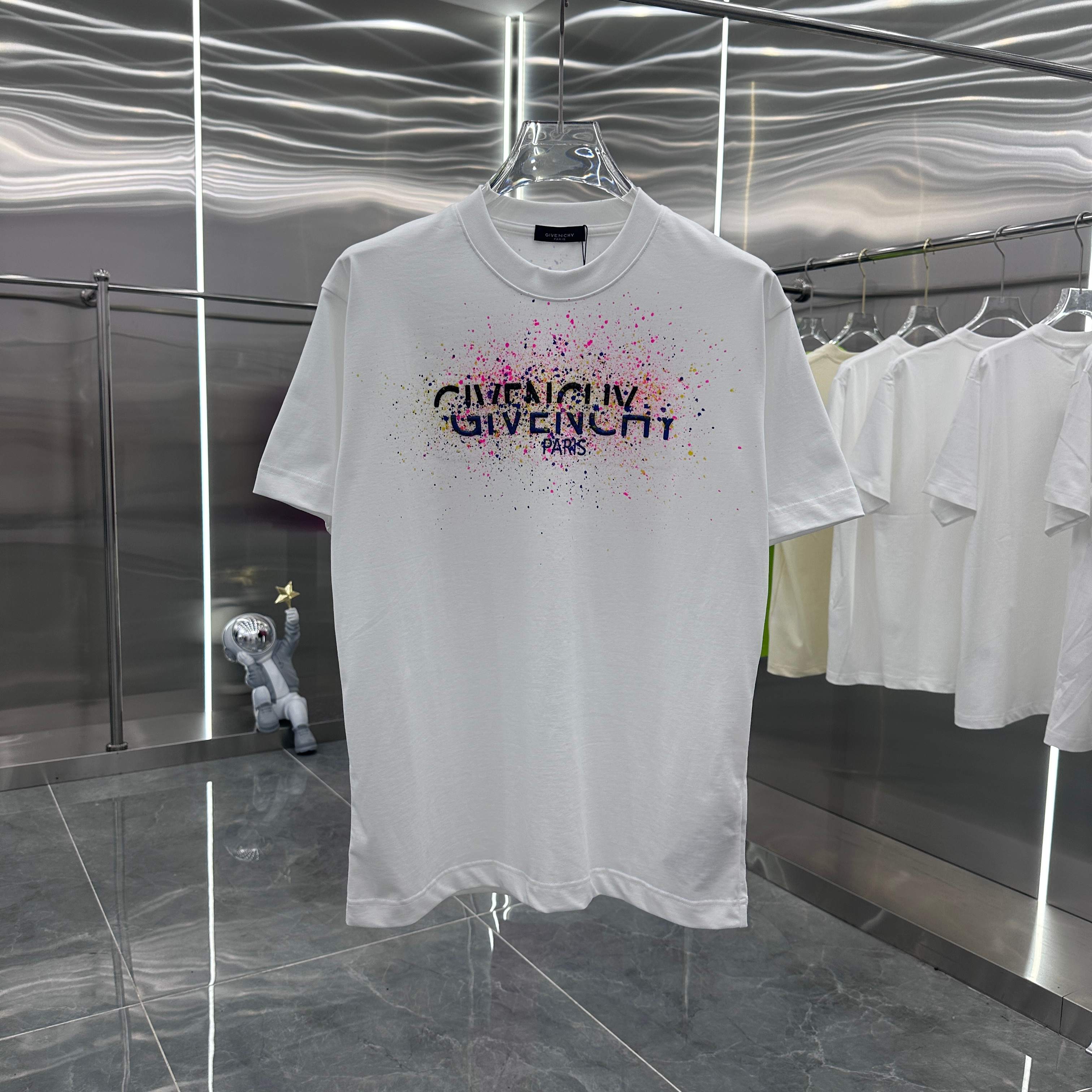 LuxluxHouse Best Quality Clothes Givenchy T-shirt