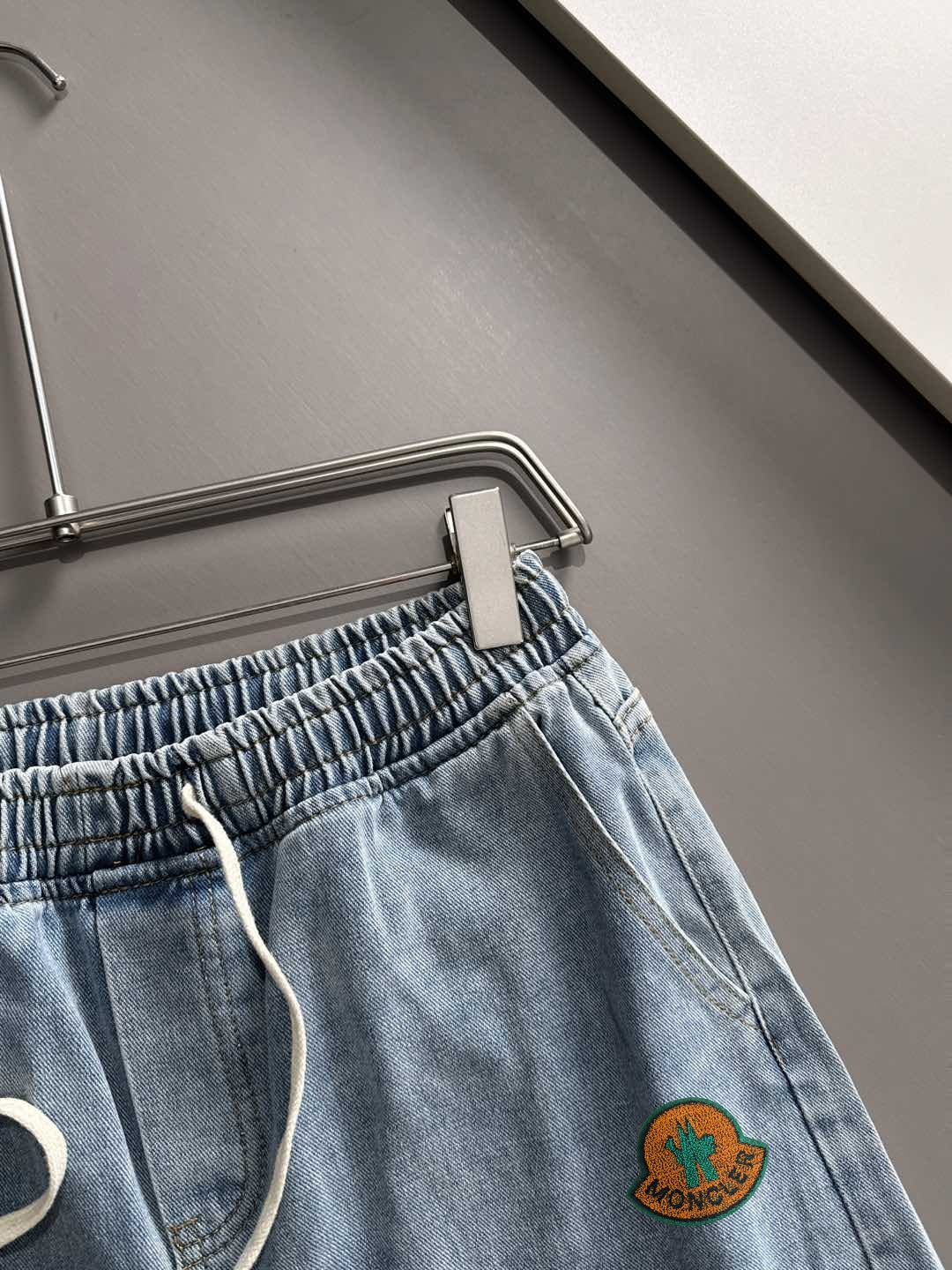 LuxluxHouse Best Quality Clothes Pants Moncler