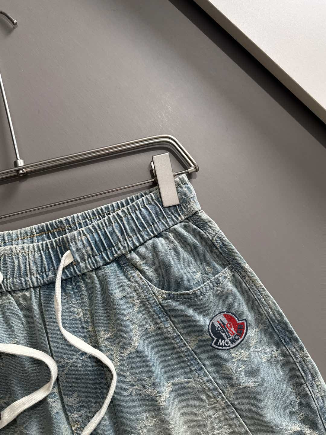 LuxluxHouse Best Quality Clothes Pants Moncler