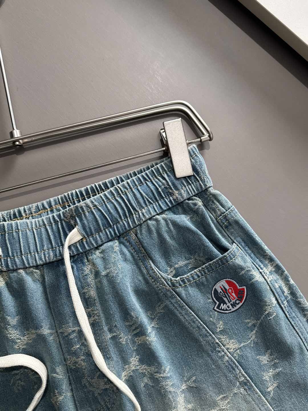 LuxluxHouse Best Quality Clothes Pants Moncler