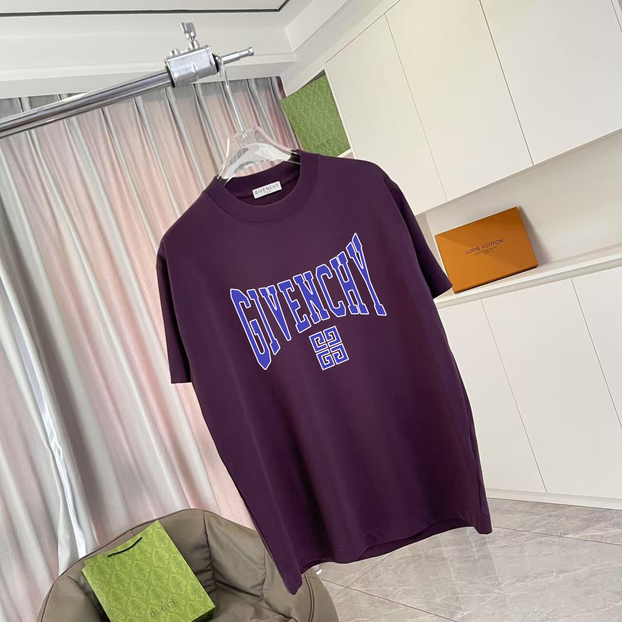 LuxluxHouse Best Quality Clothes Givenchy T-shirt