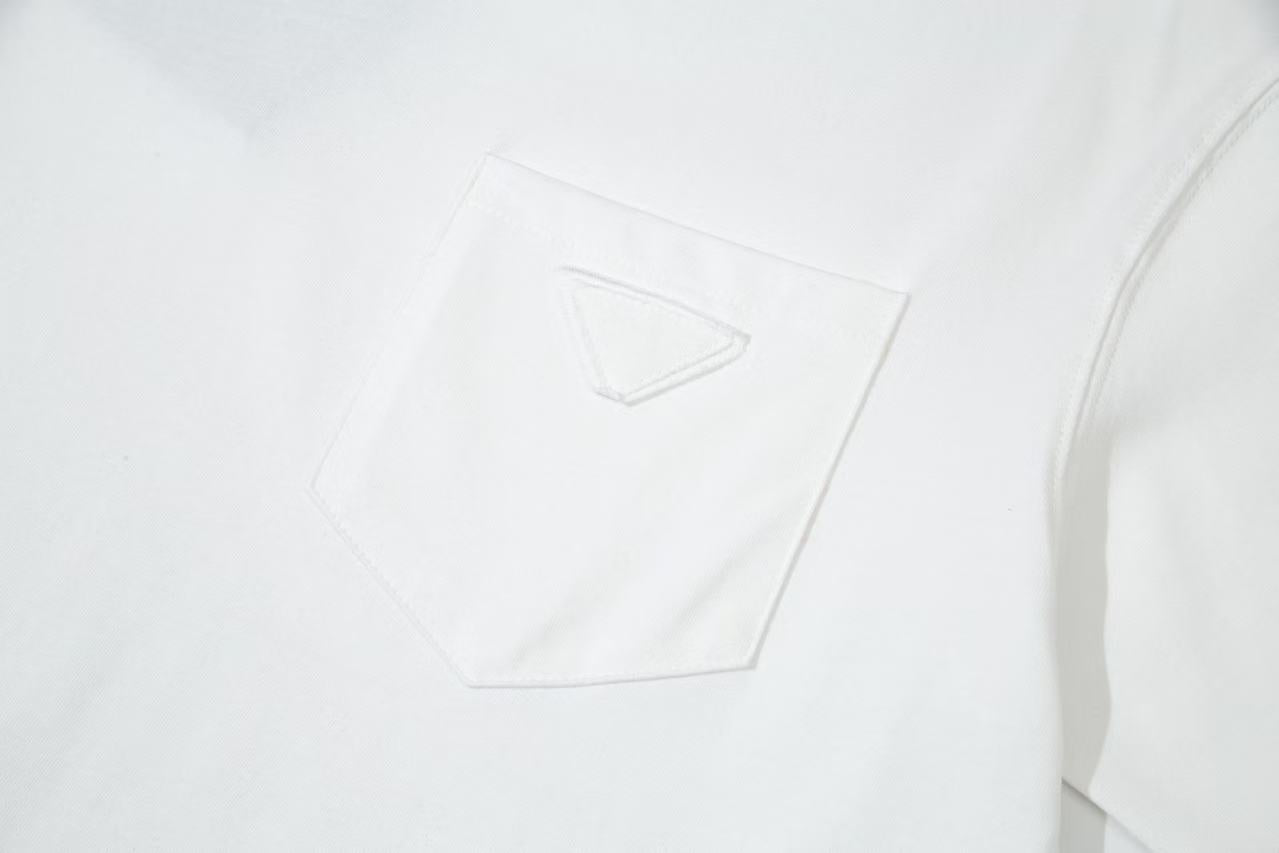 LuxluxHouse Best Quality Clothes T-shirt Prada