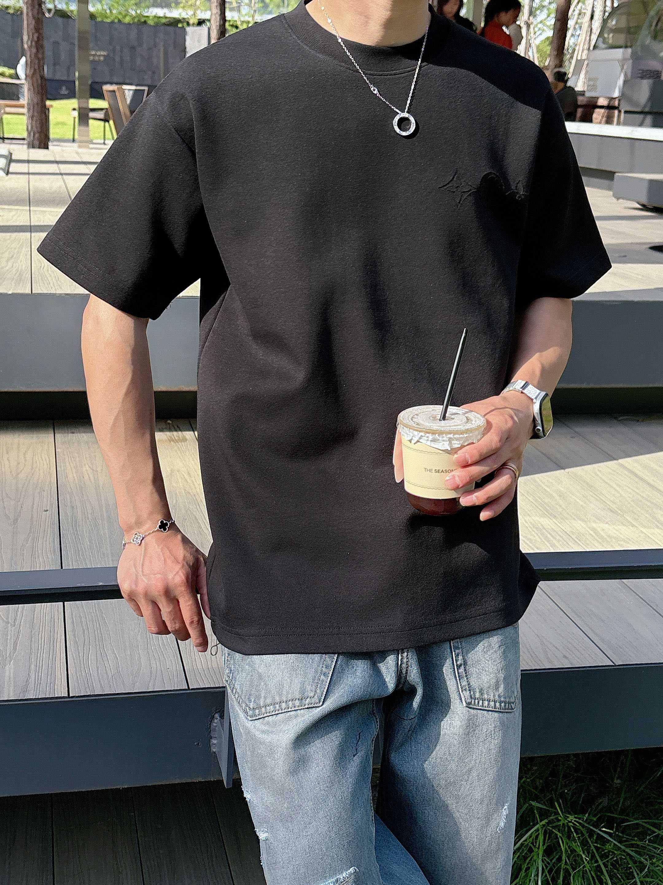 LuxluxHouse Best Quality Clothes T-shirt Louis Vuitton