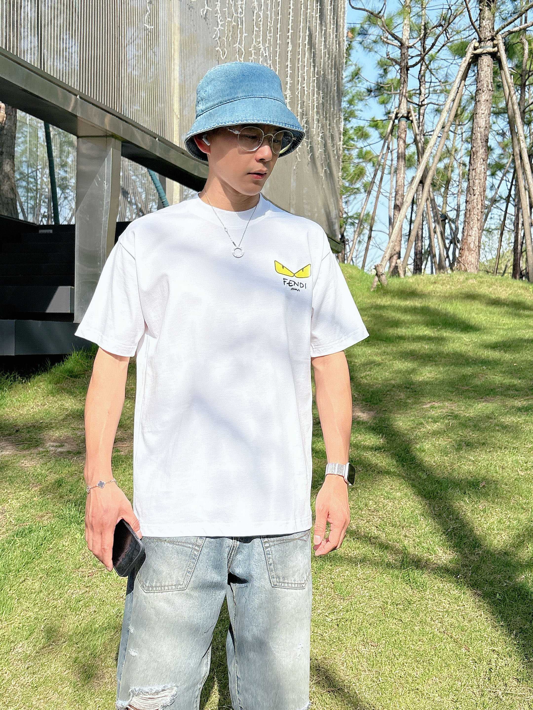 LuxluxHouse Best Quality Clothes Fendi T-shirt