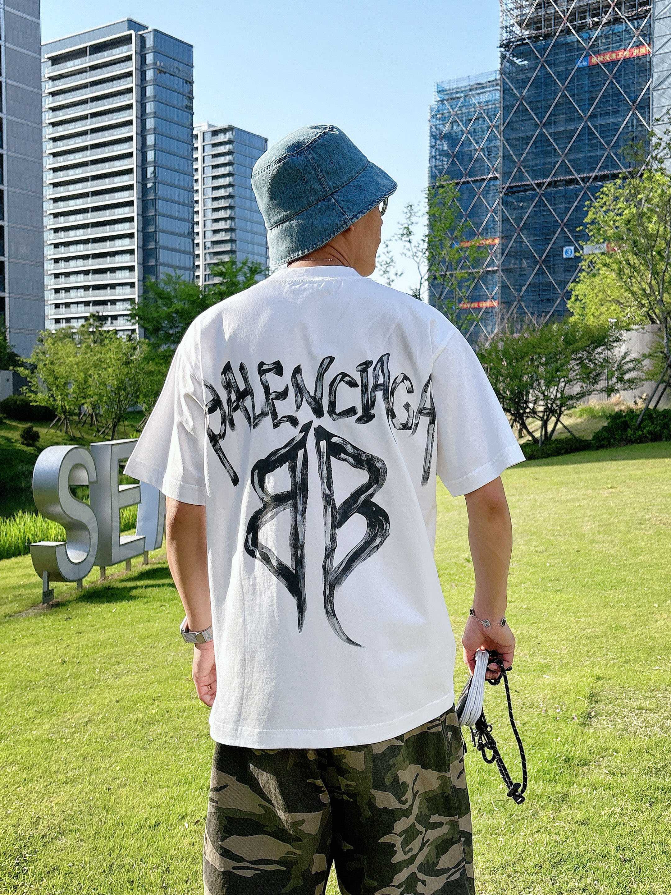 LuxluxHouse Best Quality Clothes Balenciaga T-shirt