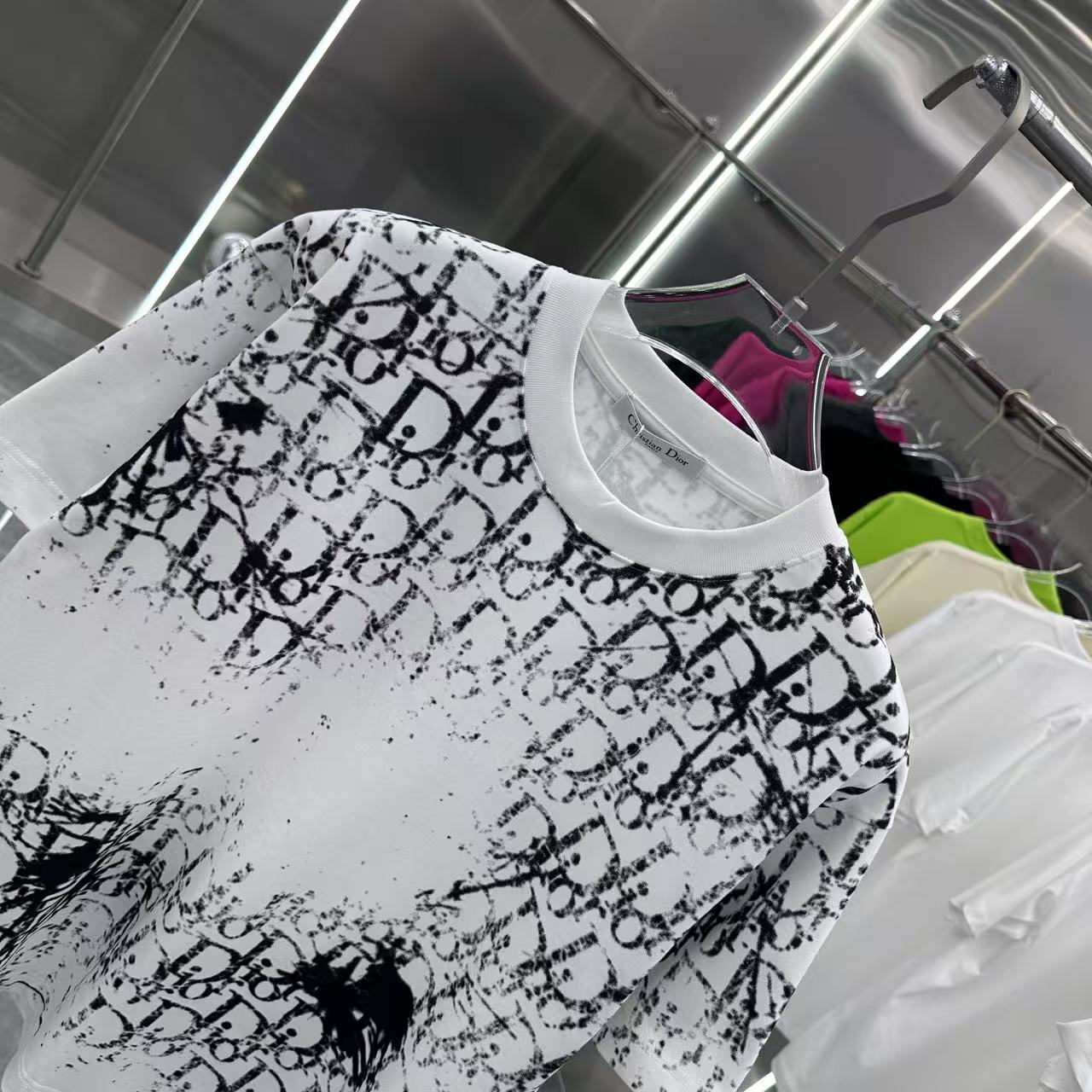 LuxluxHouse Best Quality Clothes T-shirt Dior