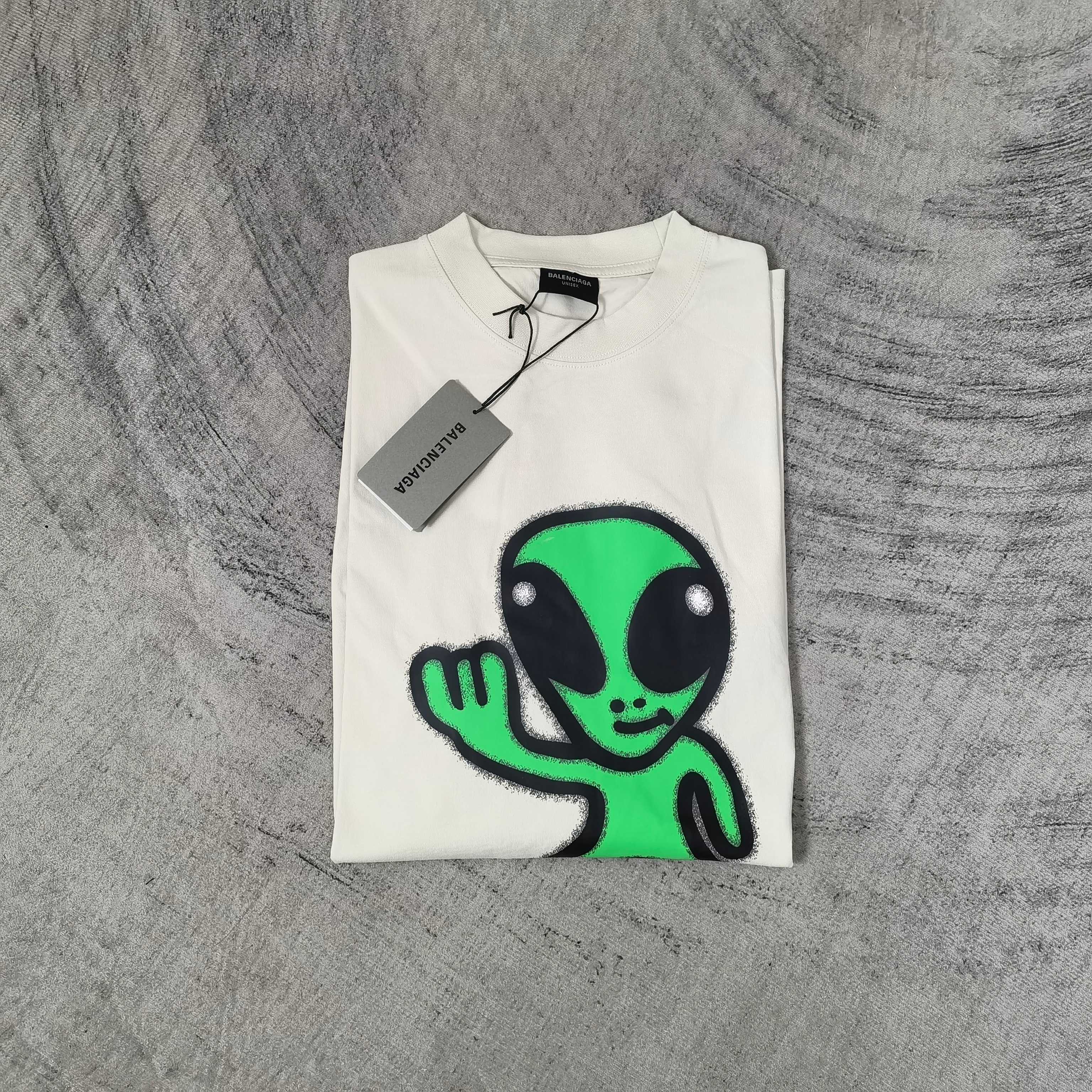 LuxluxHouse Best Quality Clothes Balenciaga T-shirt