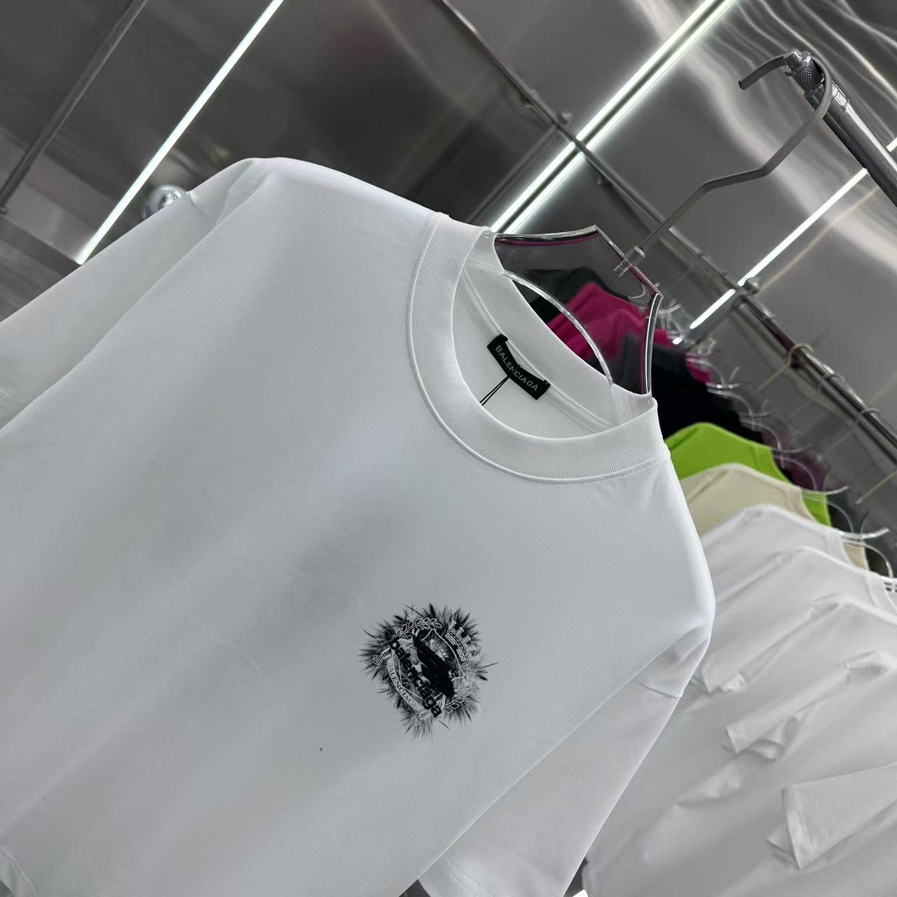 LuxluxHouse Best Quality Clothes Balenciaga T-shirt