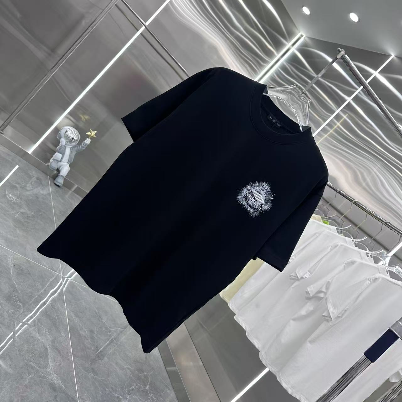 LuxluxHouse Best Quality Clothes Balenciaga T-shirt