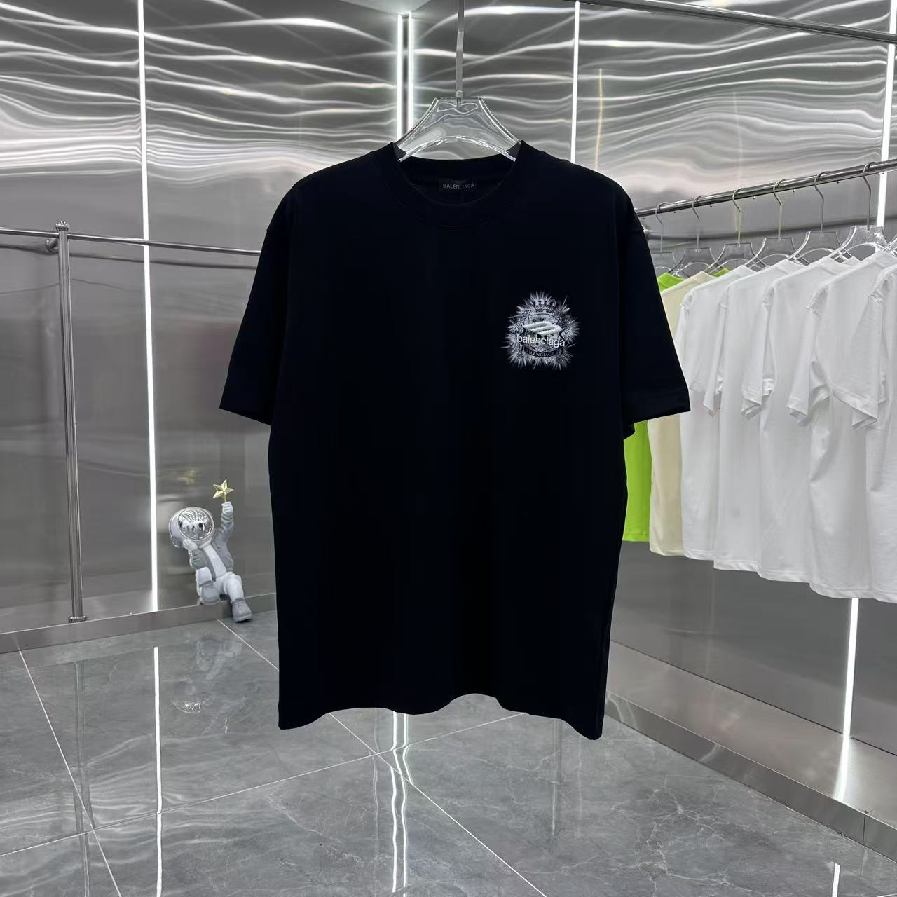 LuxluxHouse Best Quality Clothes Balenciaga T-shirt