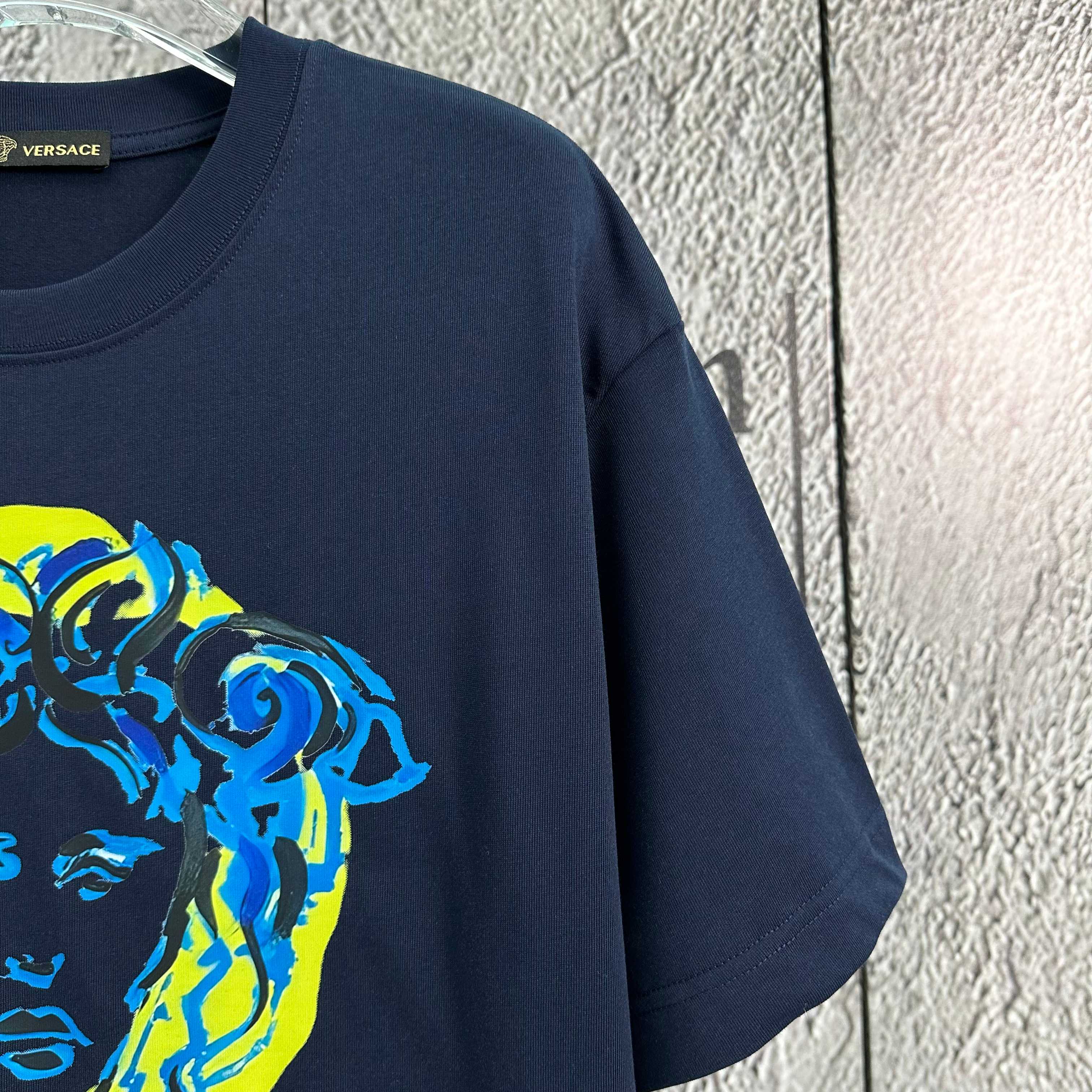 LuxluxHouse Best Quality Clothes Versace T-shirt