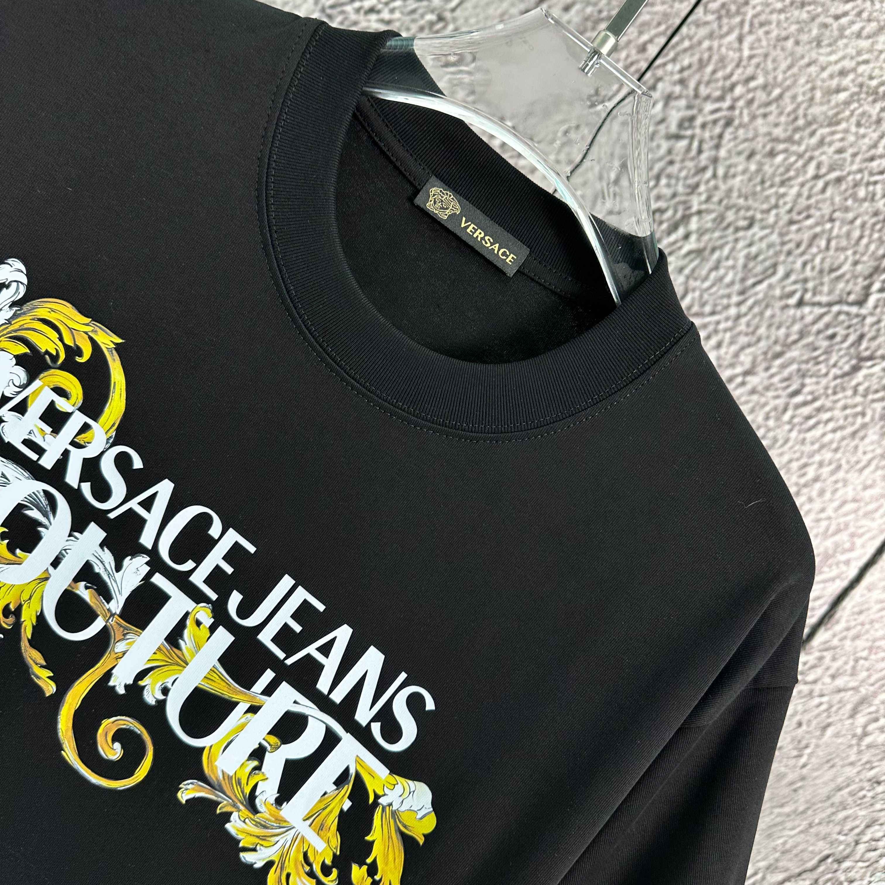 LuxluxHouse Best Quality Clothes Versace T-shirt