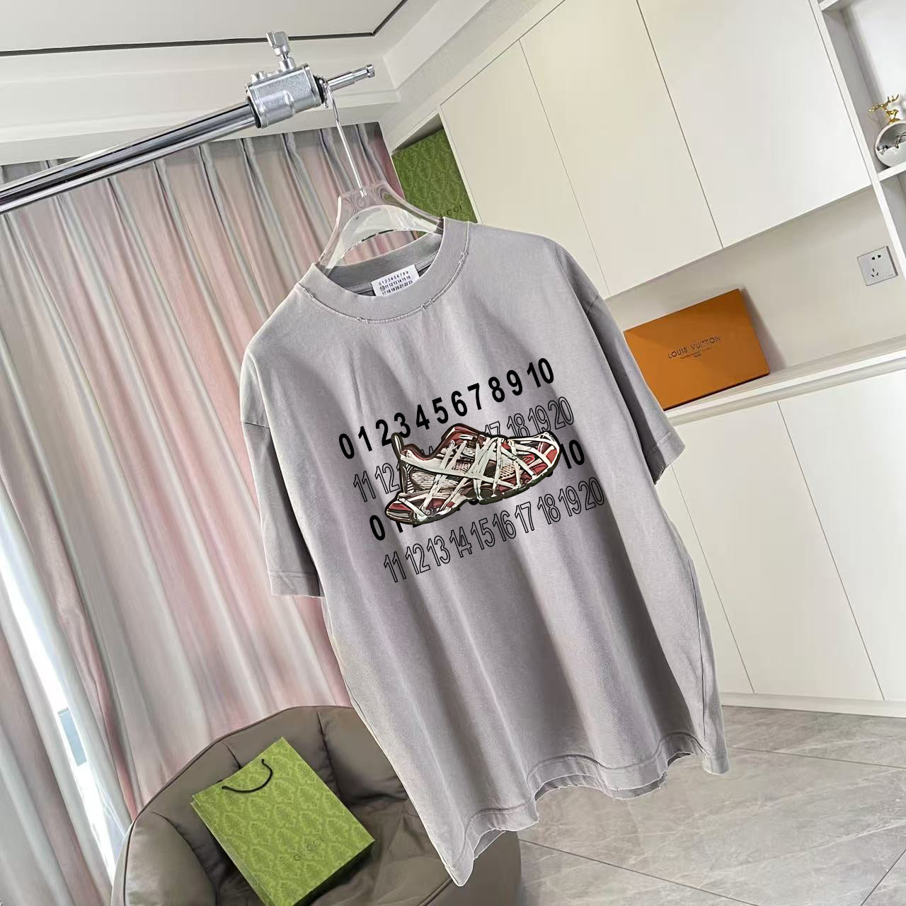 LuxluxHouse Best Quality Clothes T-shirt Chanel & Maison Margiela